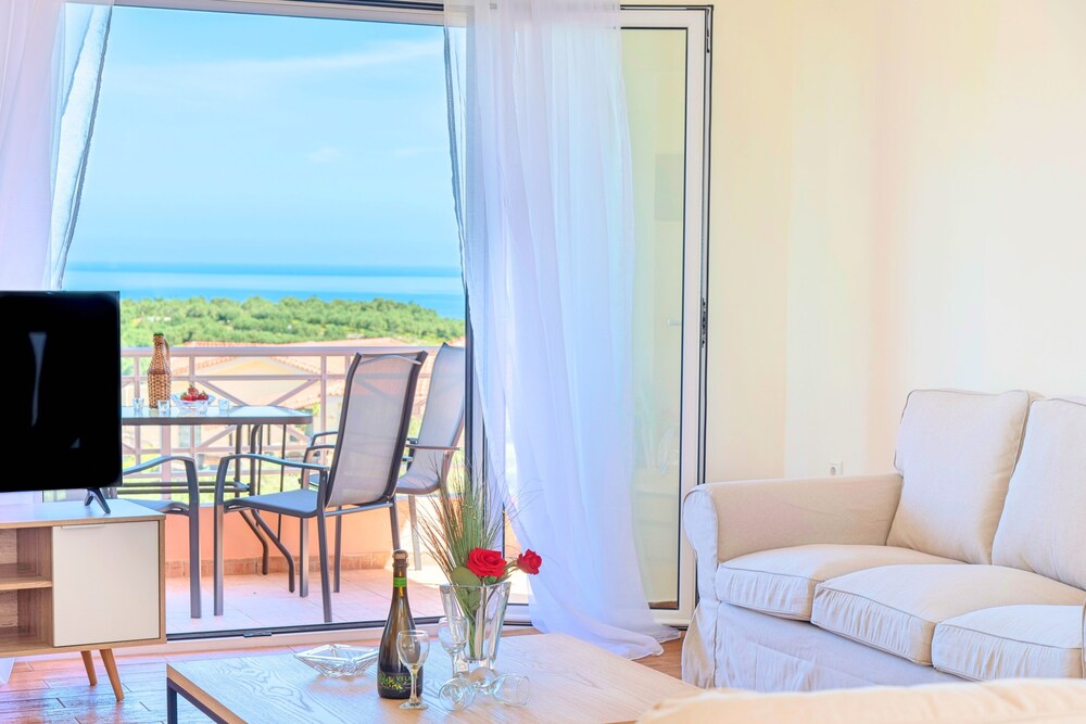Aqua Mare Villa