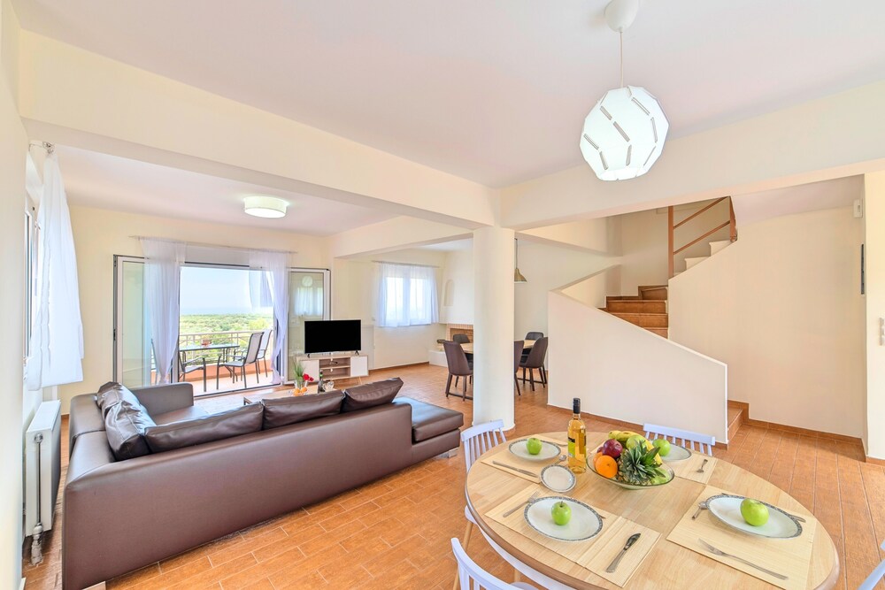 Aqua Mare Villa