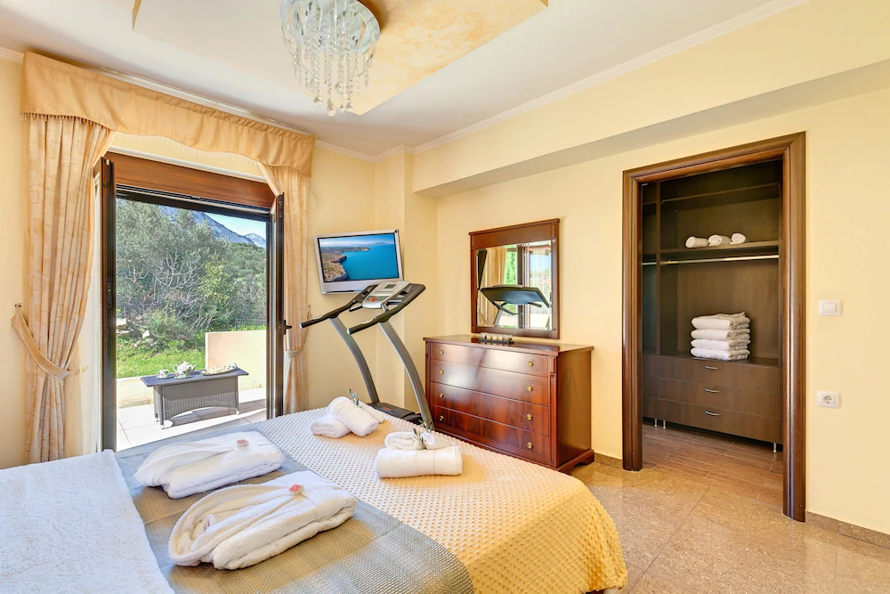 Cretan Residence