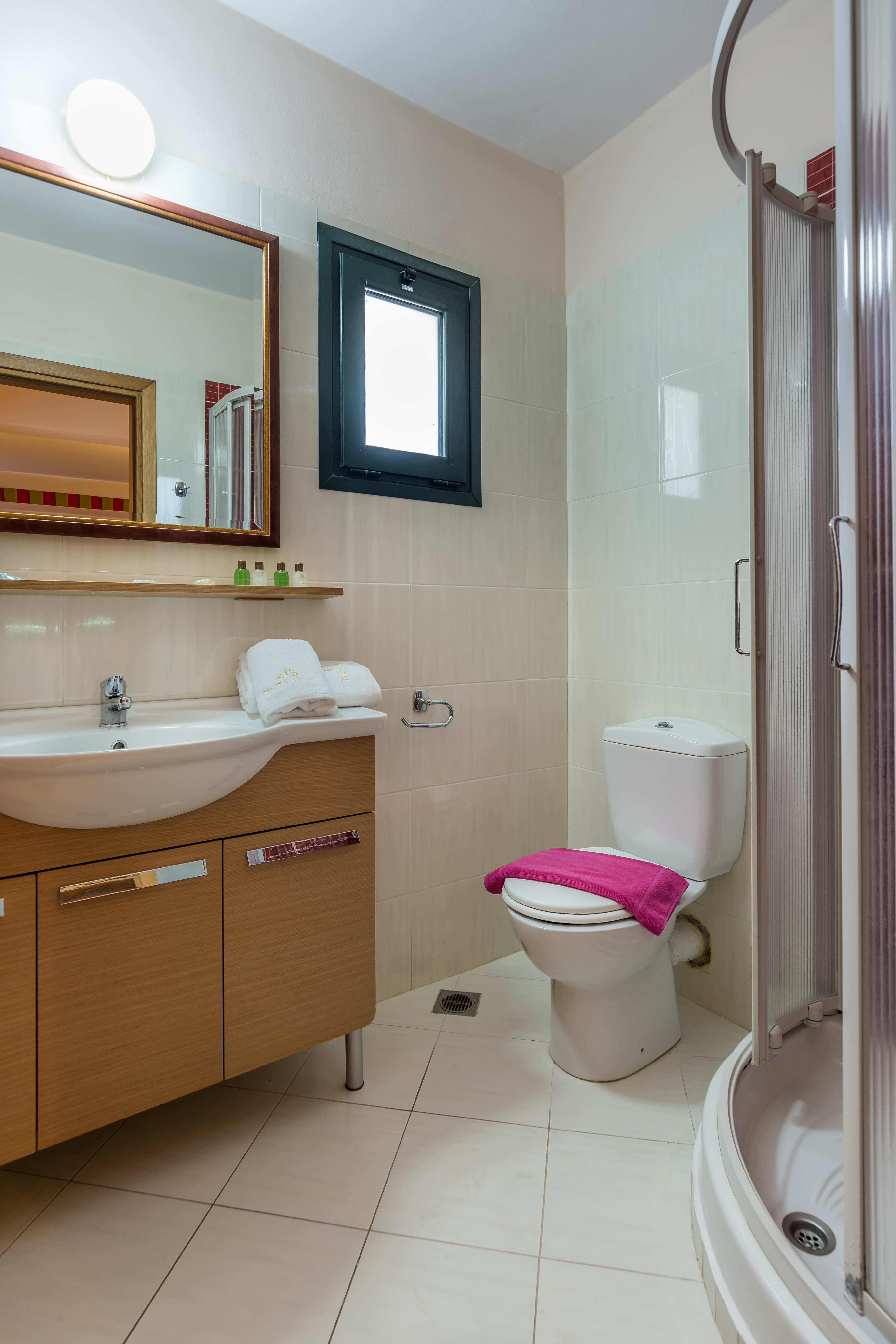 Pilot's Villas Luxury Suites