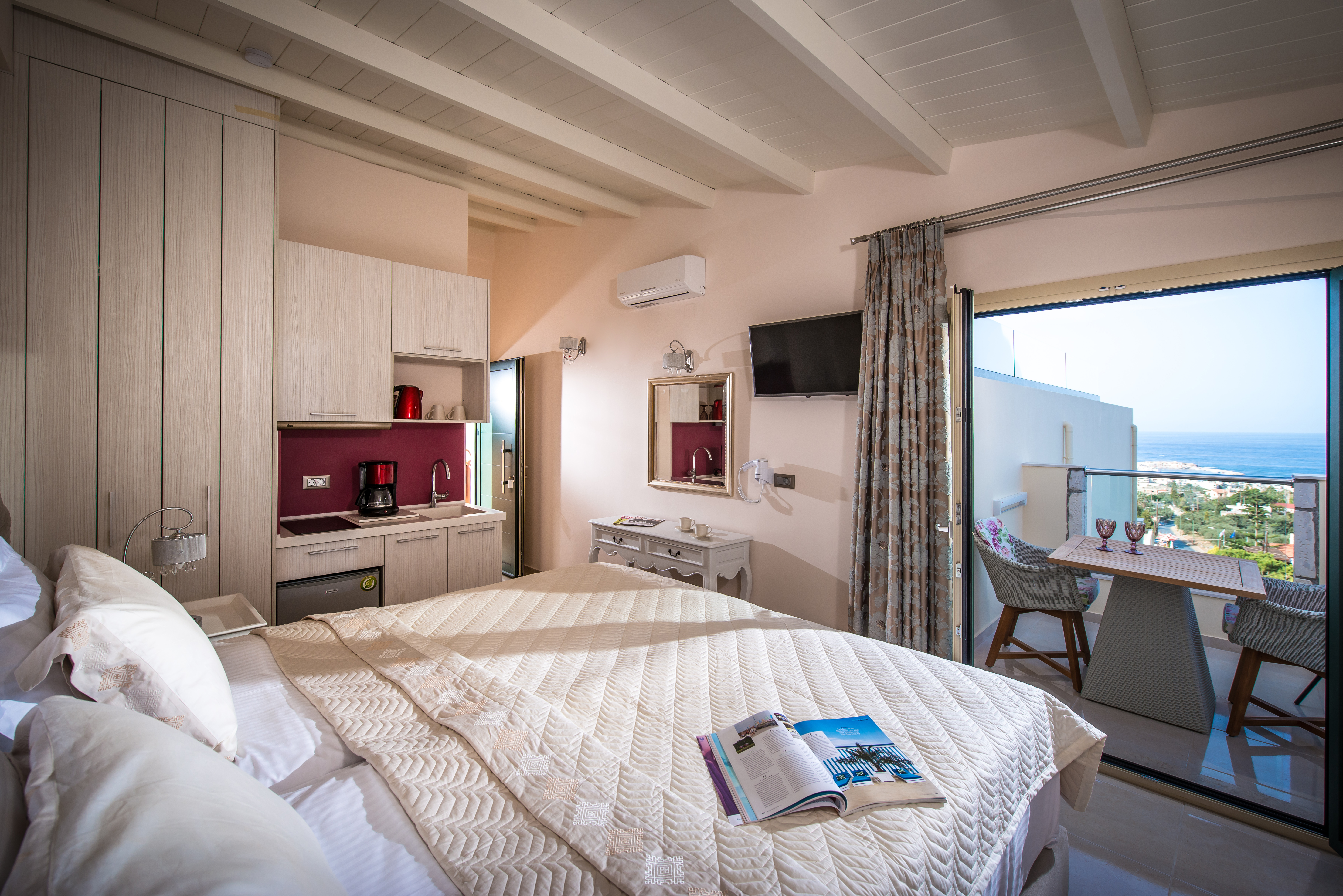 Pilot's Villas Luxury Suites
