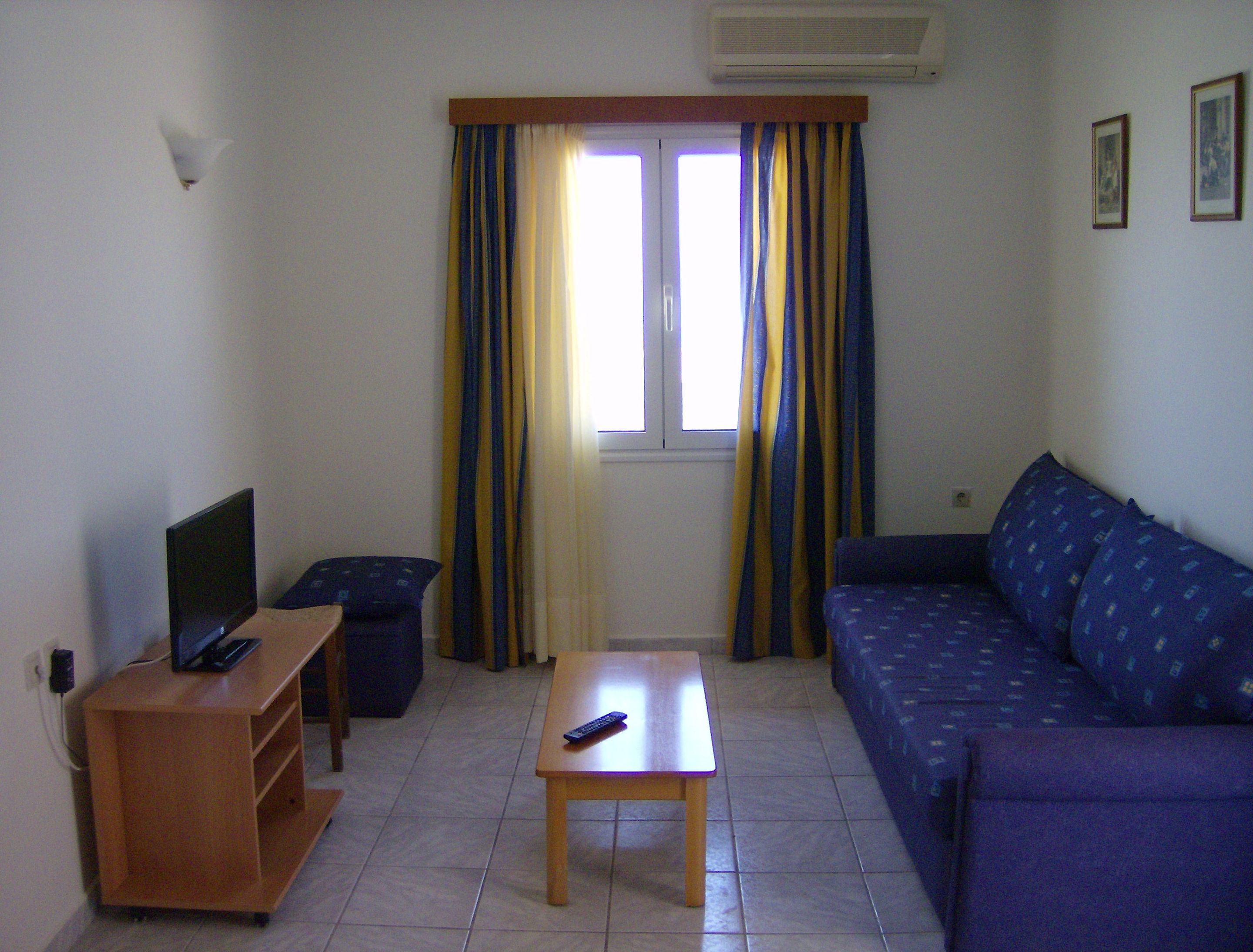 Creta Suites