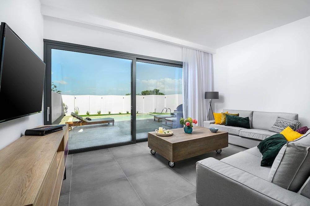 Blue Harmony Luxury Villas