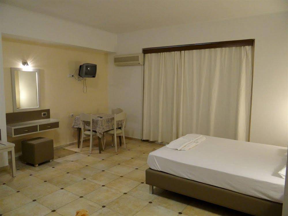 Perla Beach