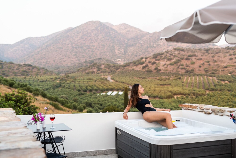 Lameriana Luxury Village