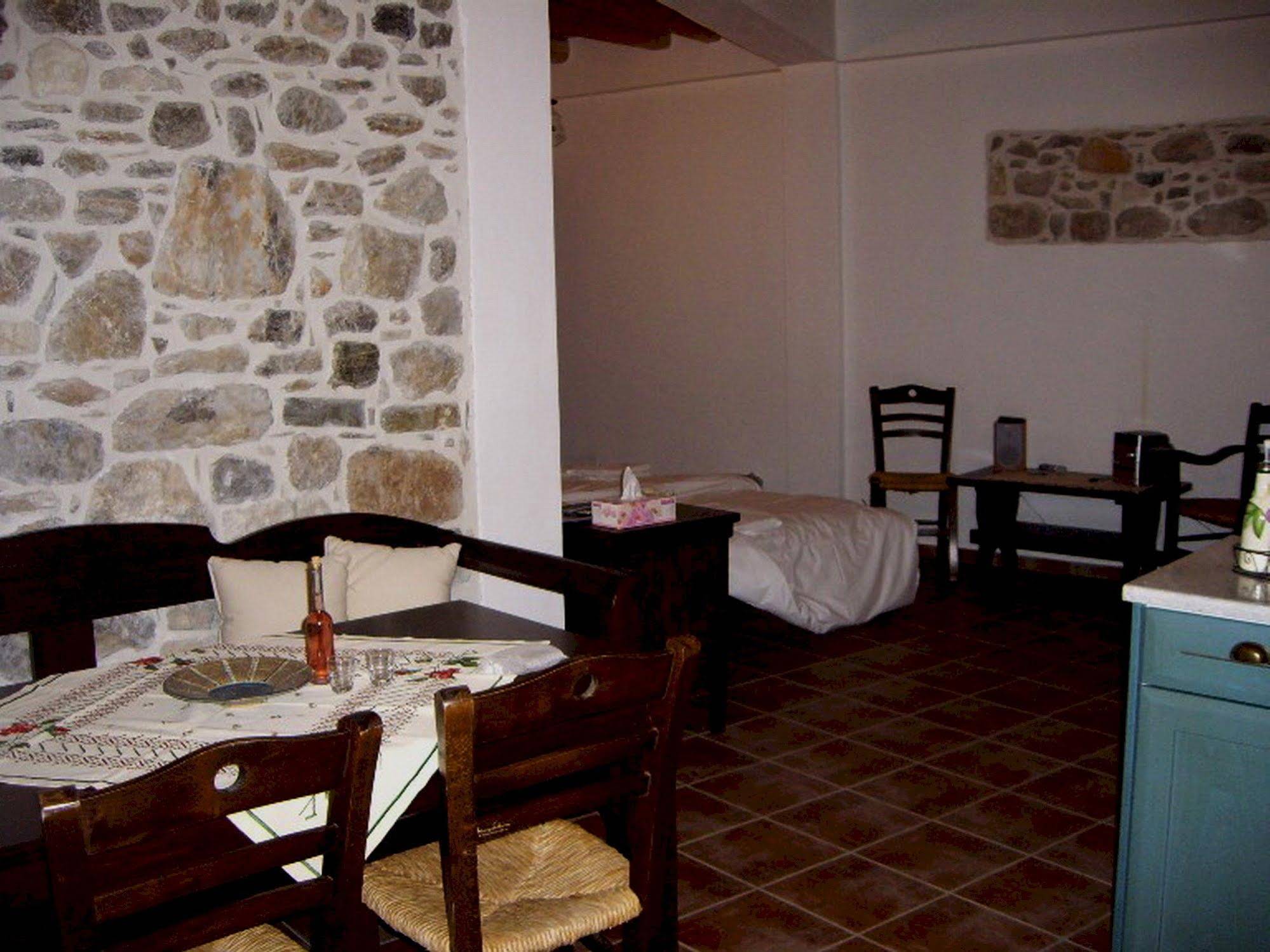 Ksa Sou Guesthouses