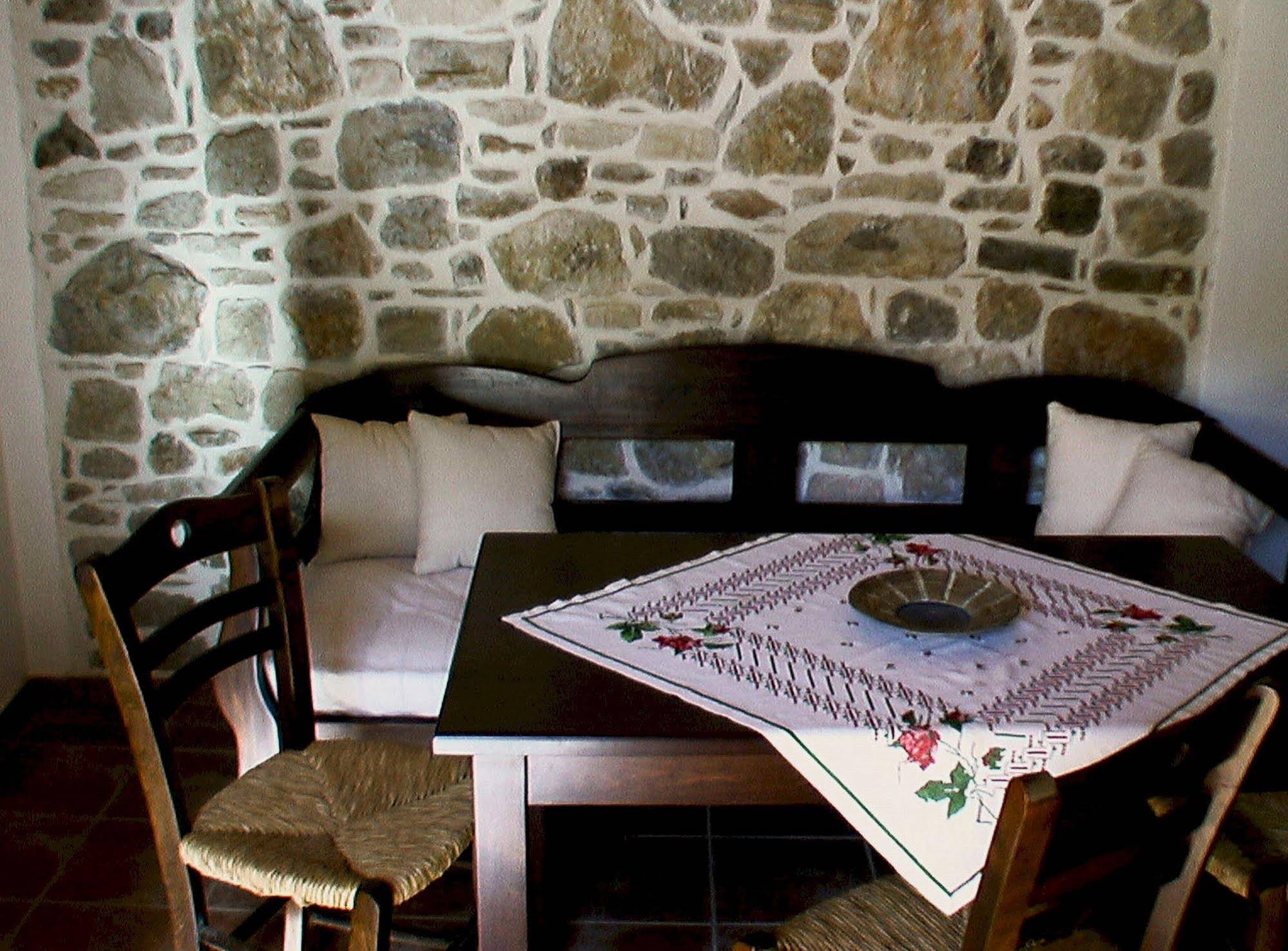 Ksa Sou Guesthouses