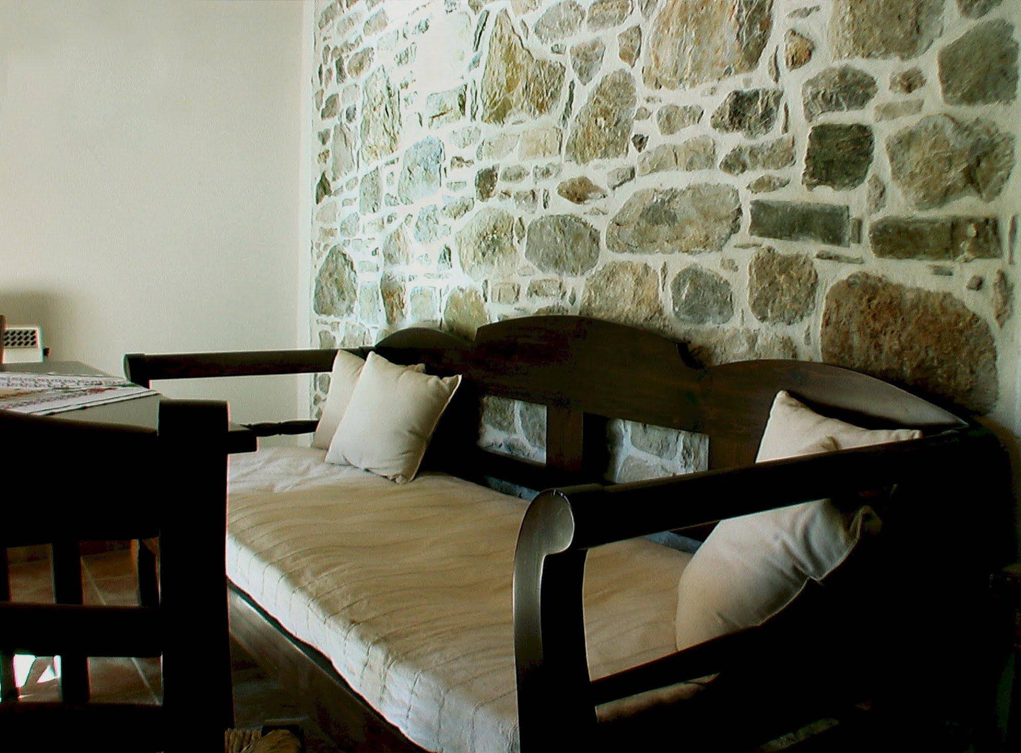 Ksa Sou Guesthouses