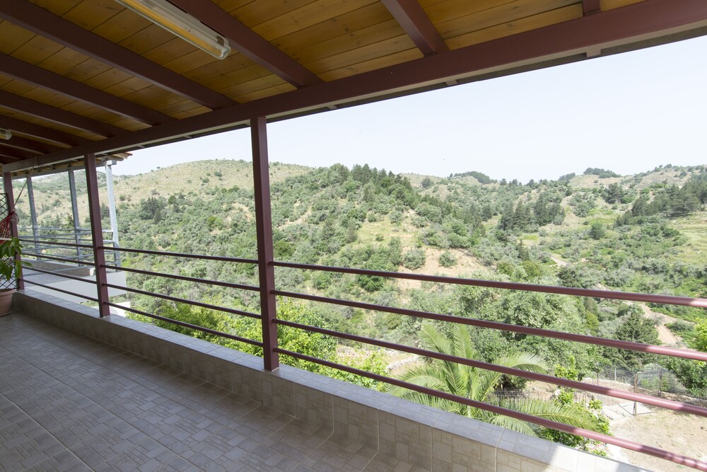 Aoria Traditional House