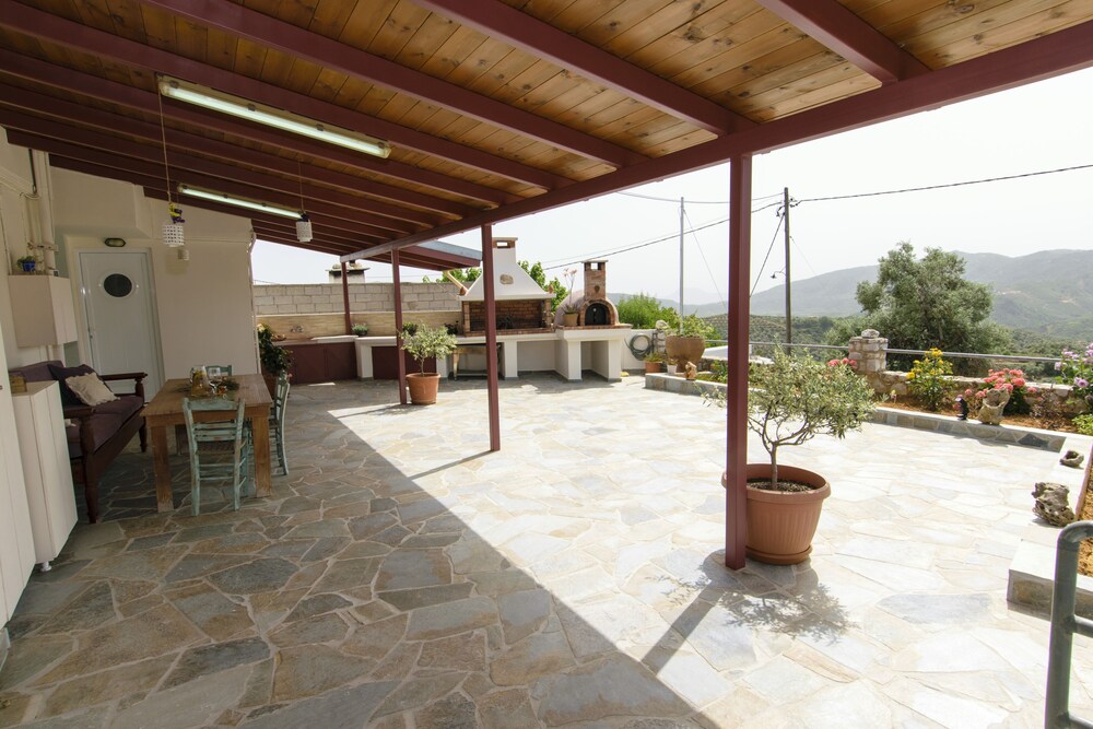 Aoria Traditional House
