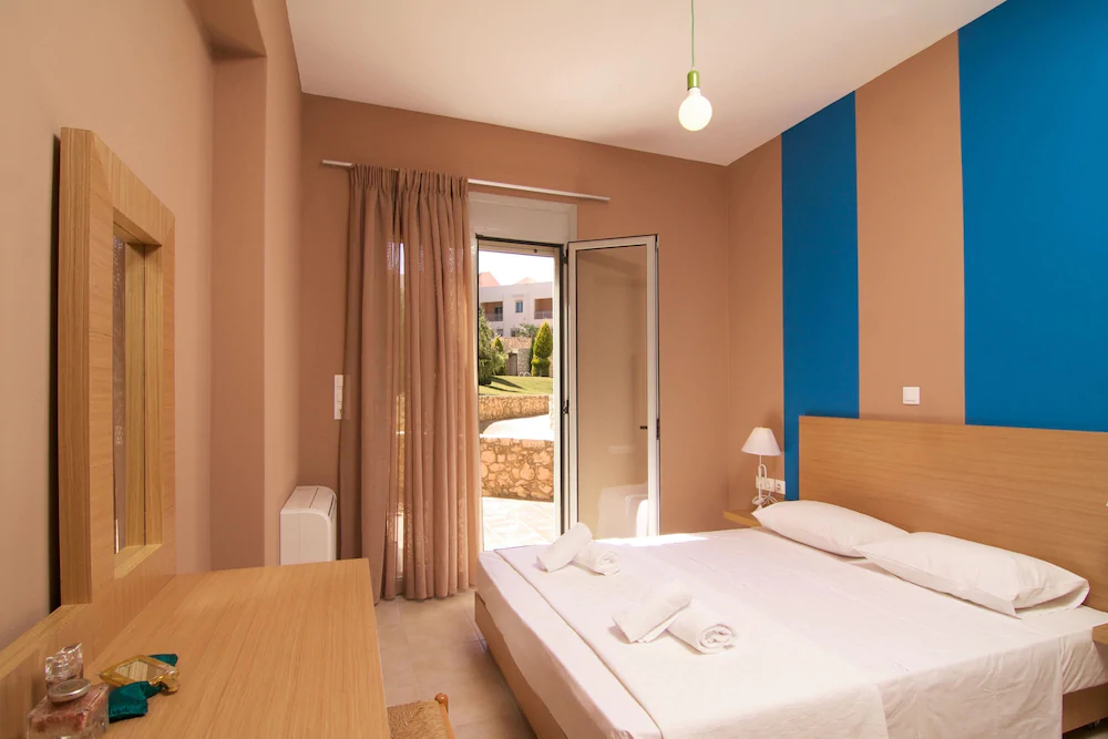 Loutra Resort