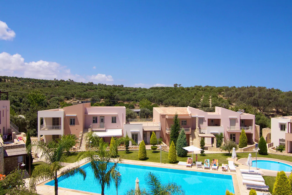 Loutra Resort