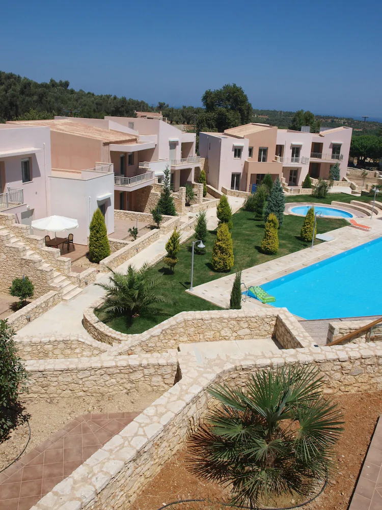 Loutra Resort