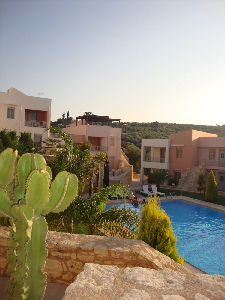 Loutra Resort