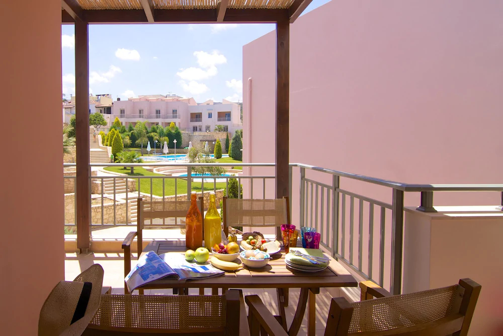 Loutra Resort