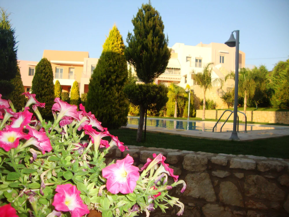 Loutra Resort
