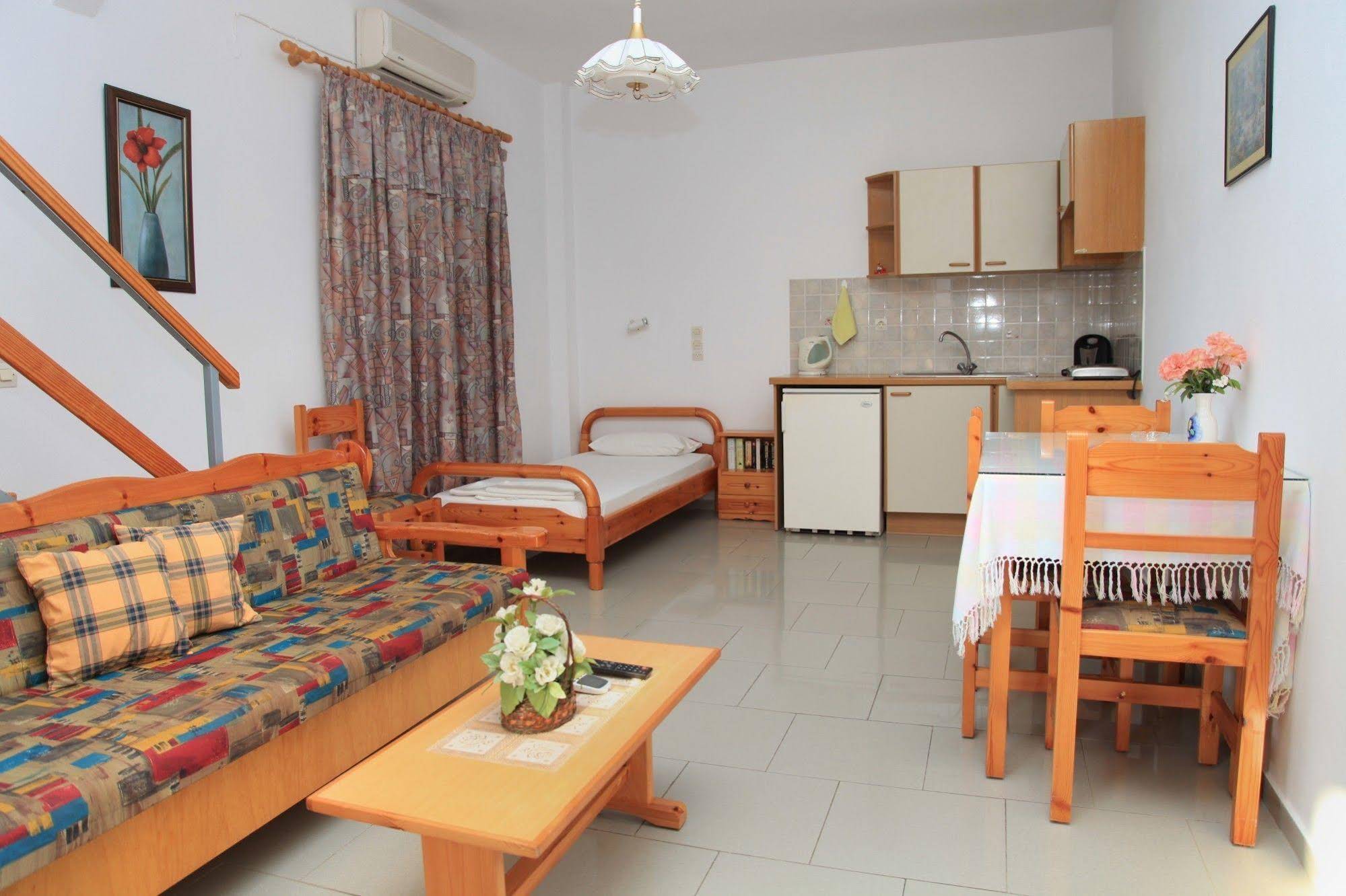 Palmira Apartments