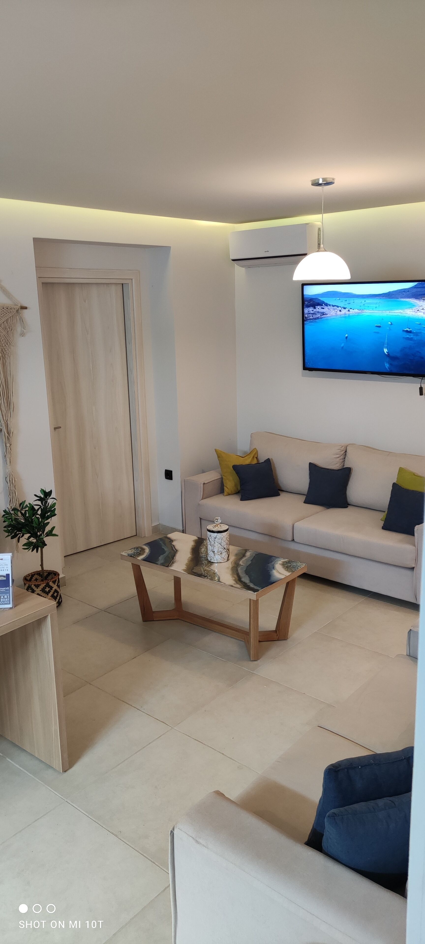 Aegean Breeze Apartments