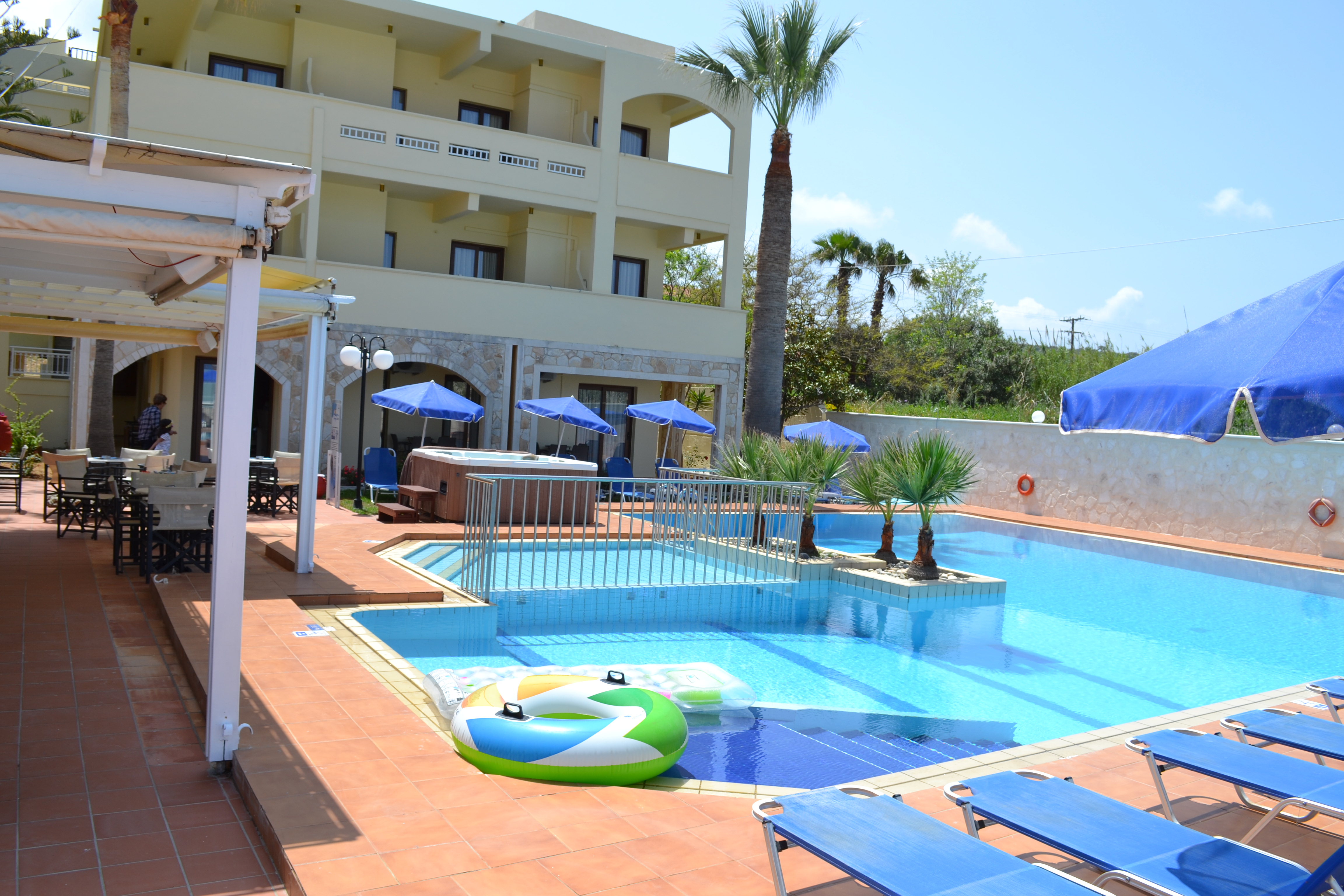 Sunny Suites Apartments