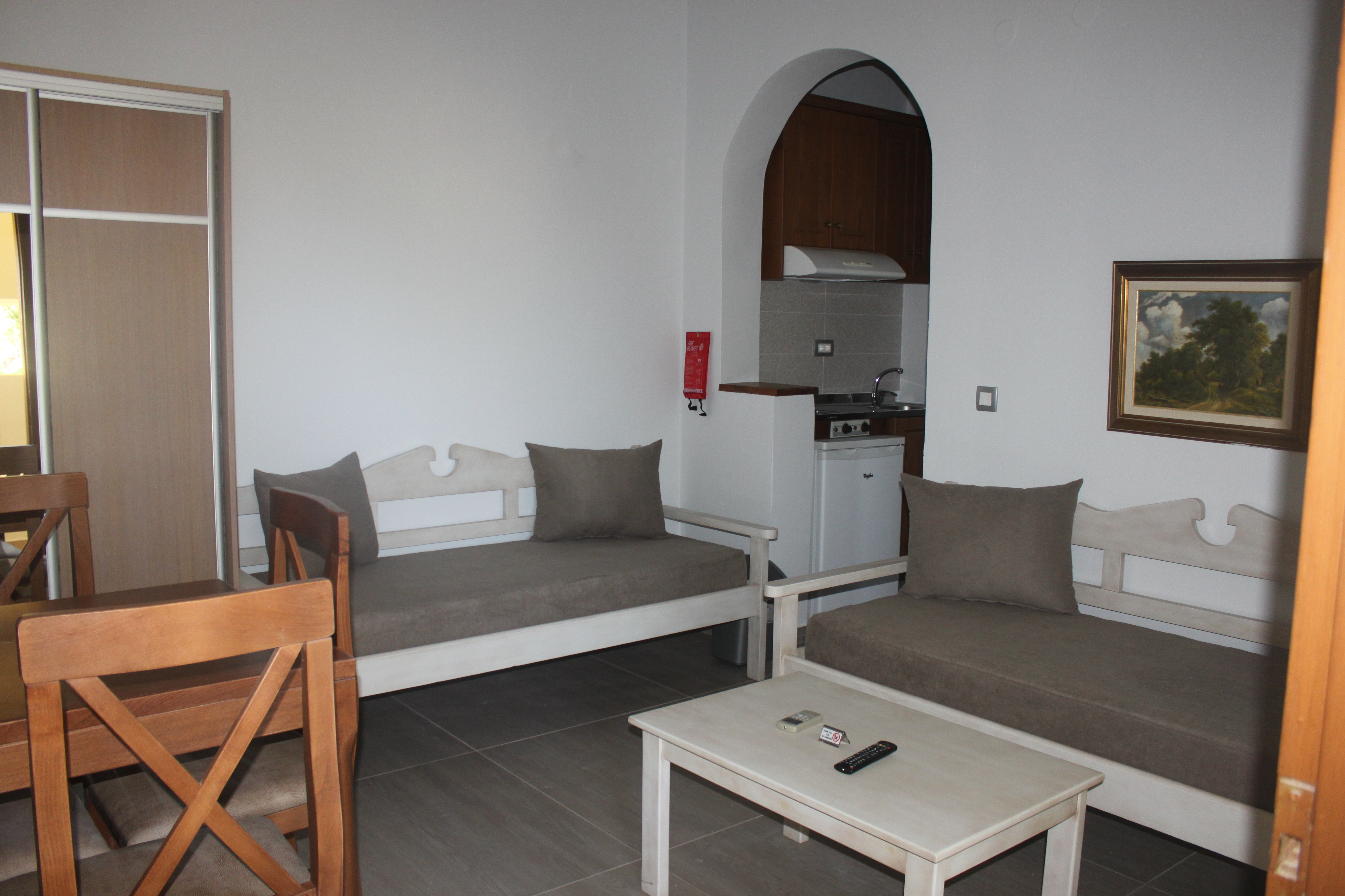 Sunny Suites Apartments