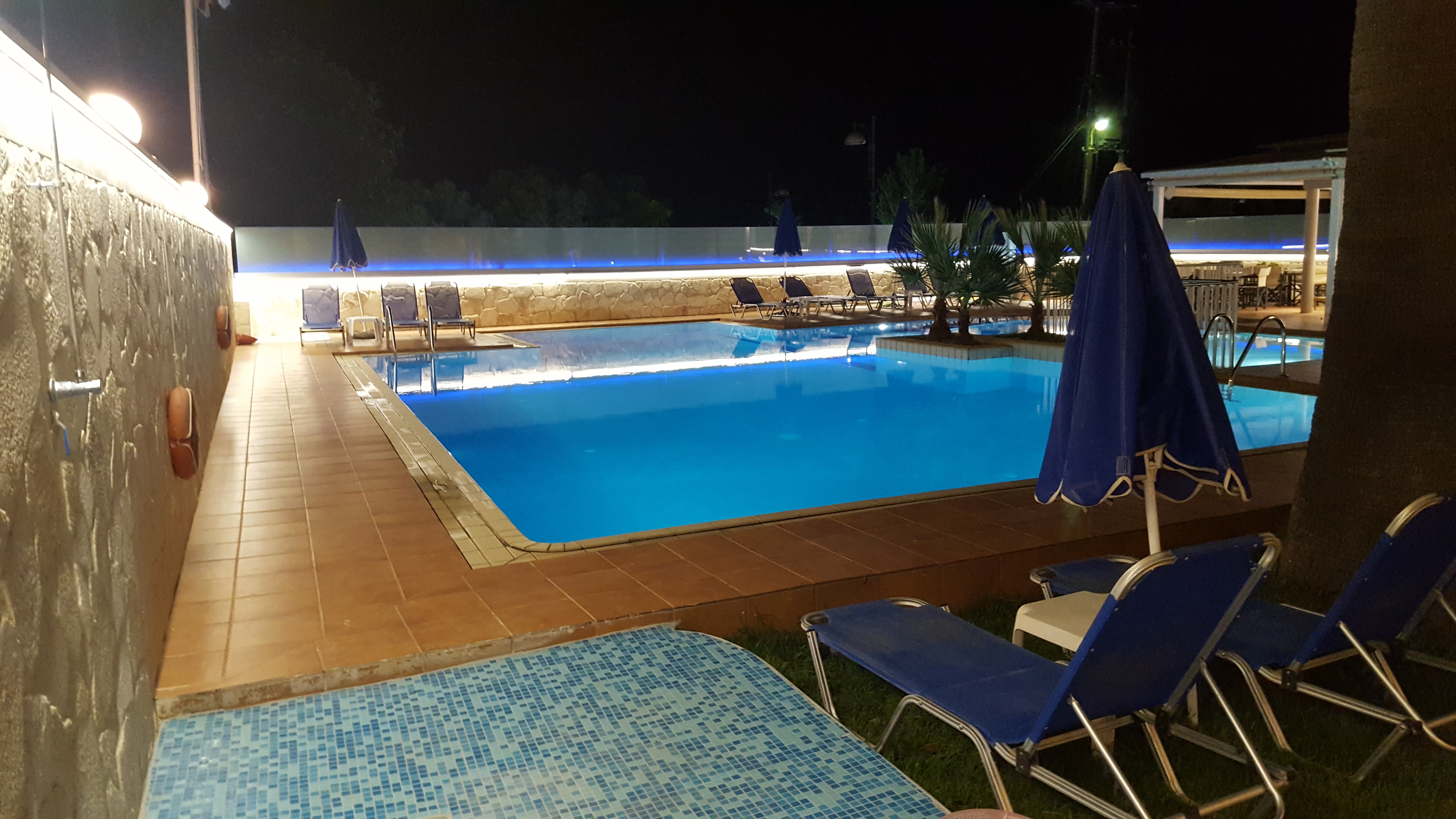 Sunny Suites Apartments