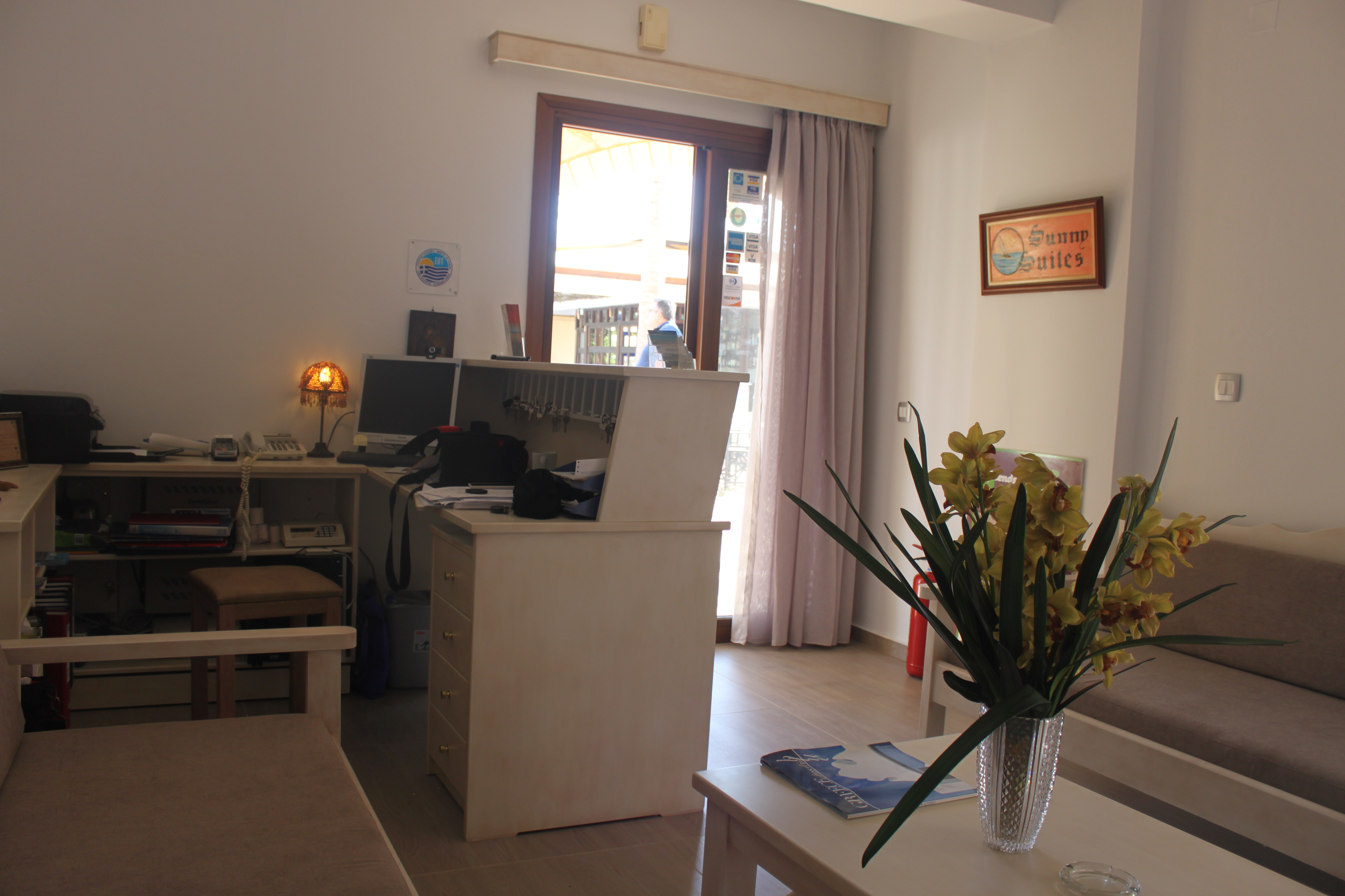 Sunny Suites Apartments