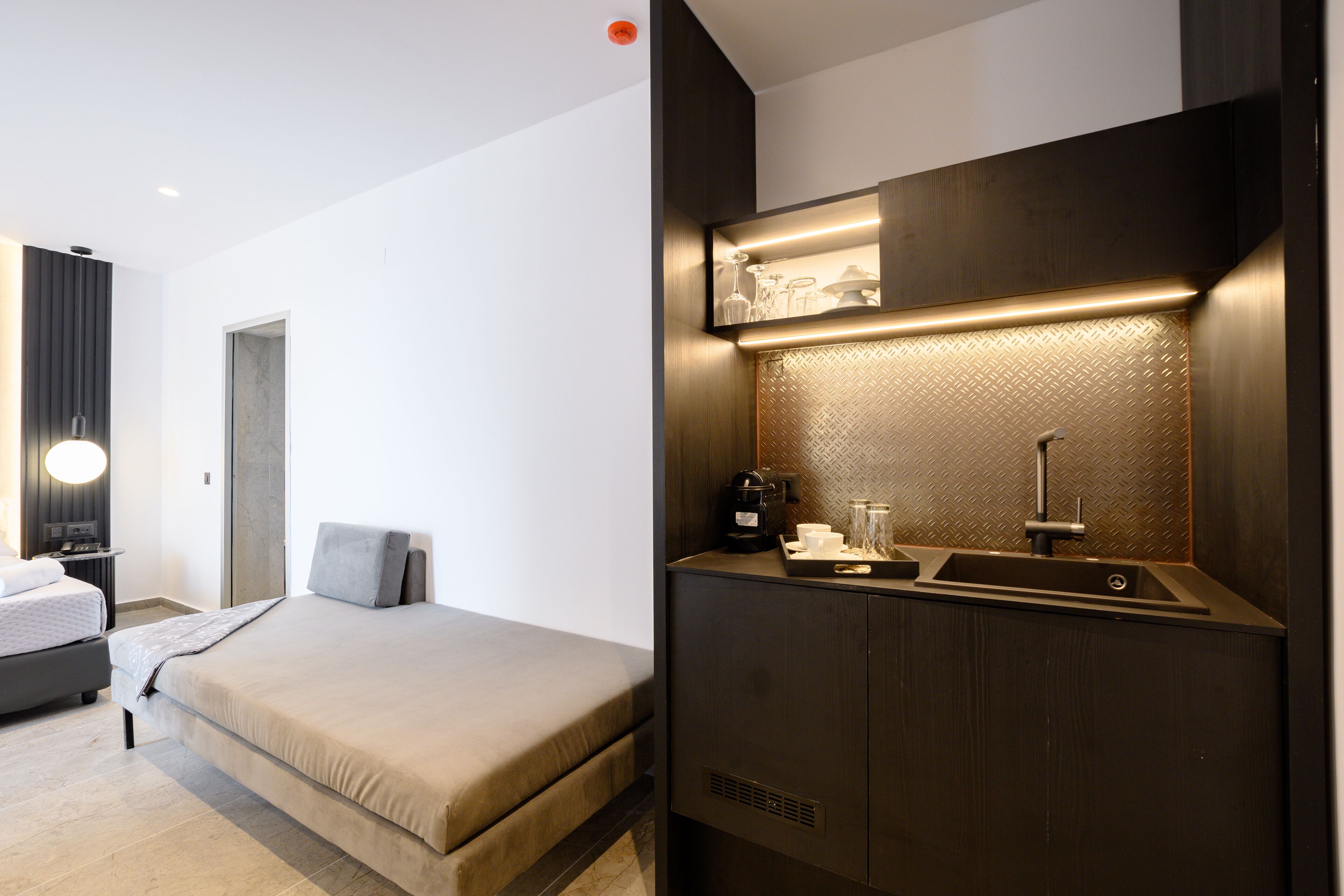 Ecoheaven Suites