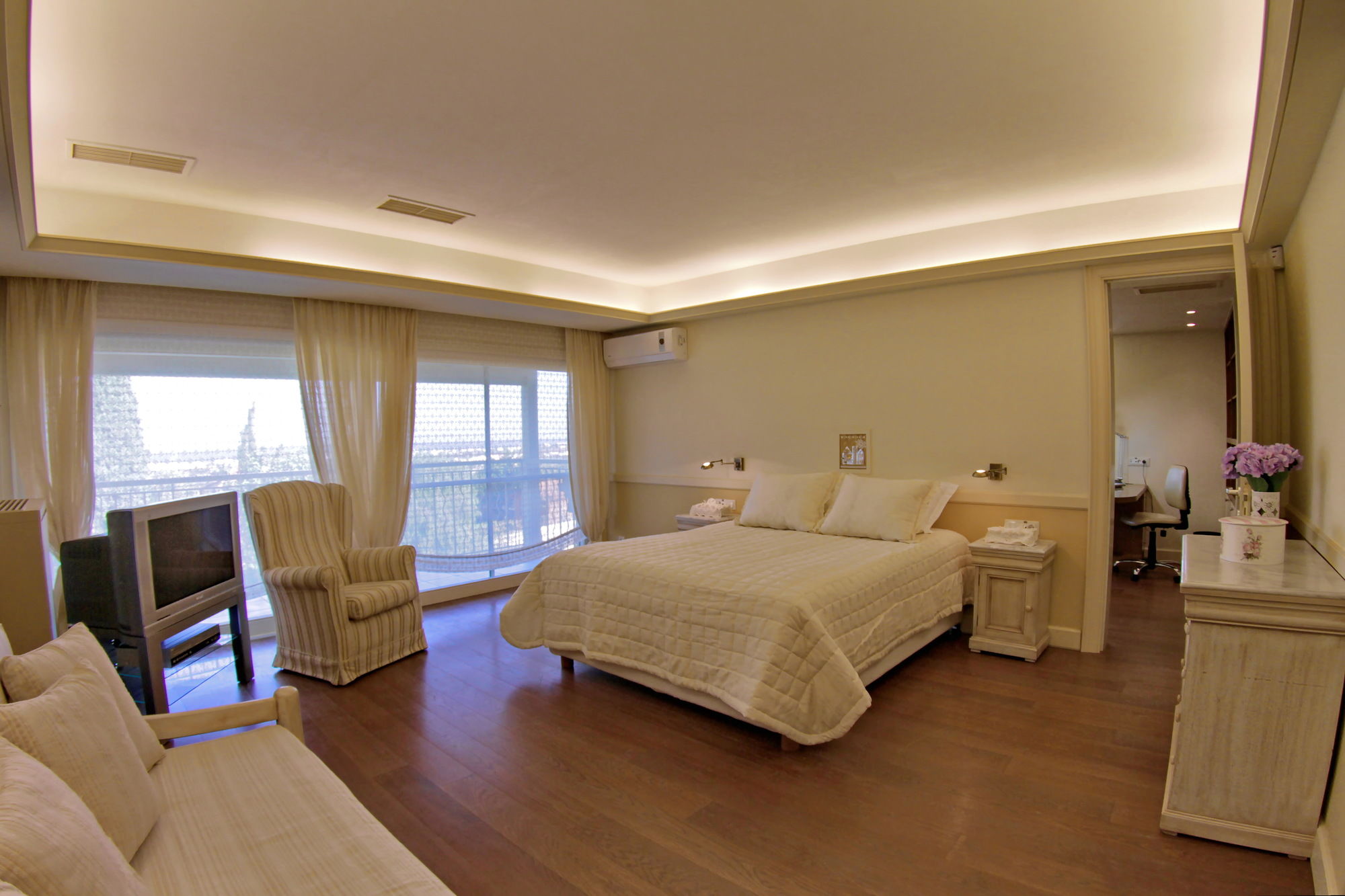 Villa Metaxas