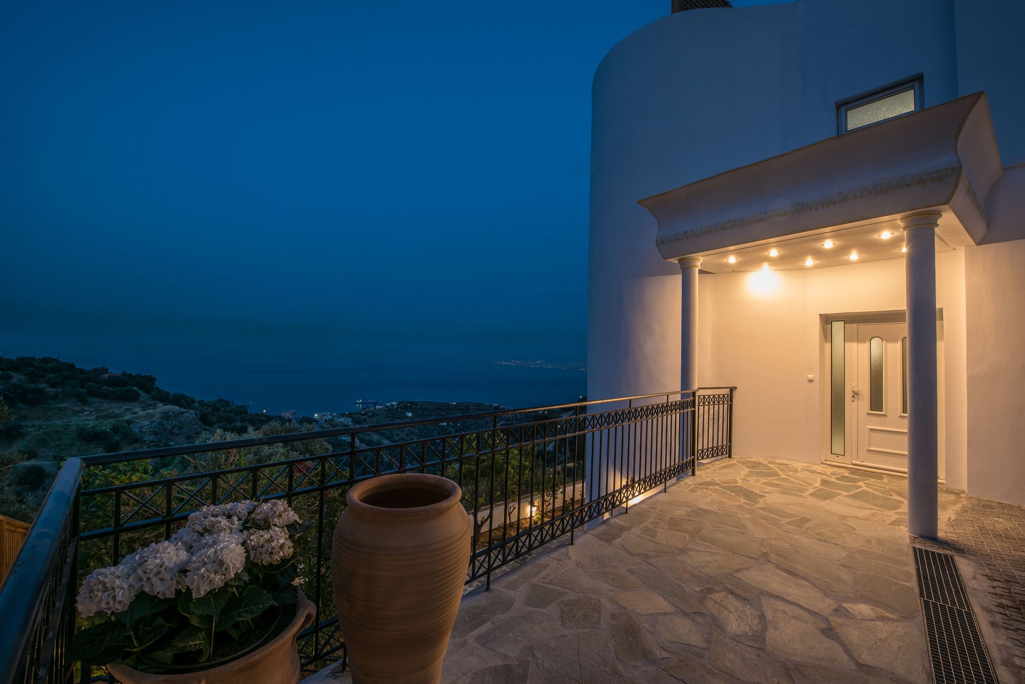 Wine Dark Sea Luxury Villa Artemis