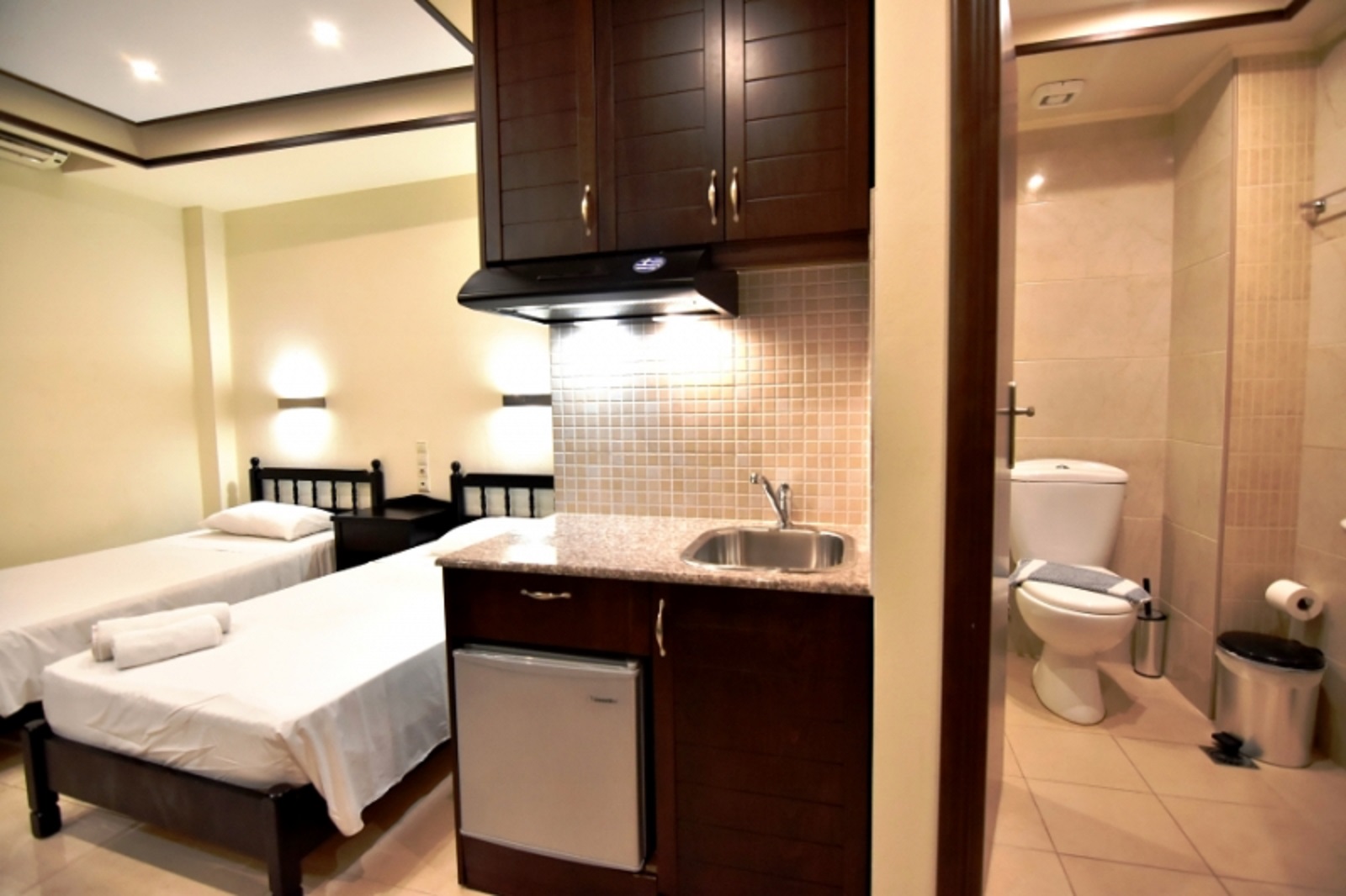 24 Seven Boutique Hotel