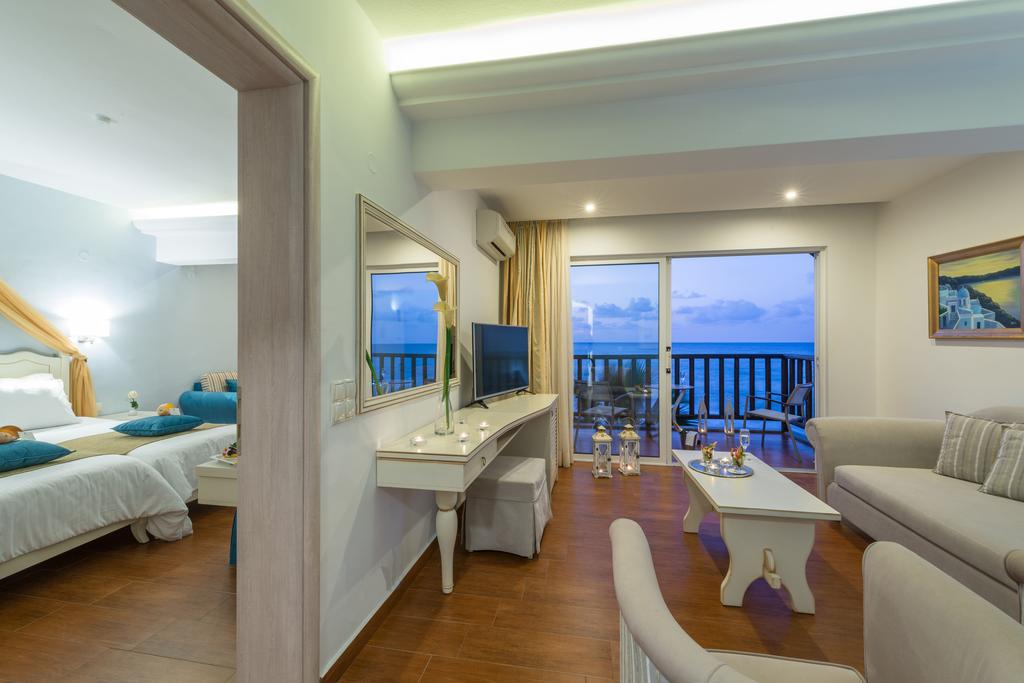 Alexander Beach Hotel & Village Resort