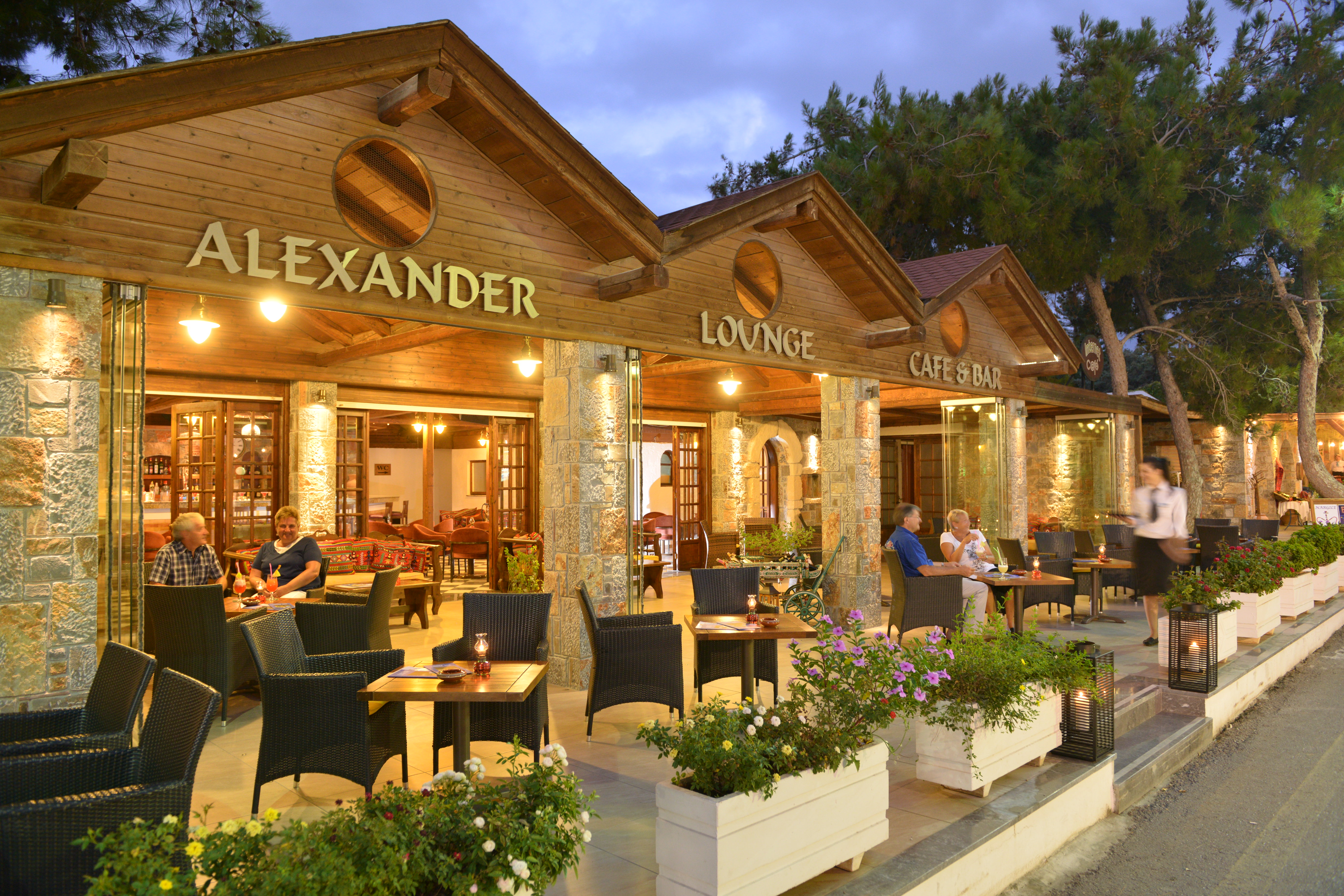 Alexander Beach Hotel & Village Resort