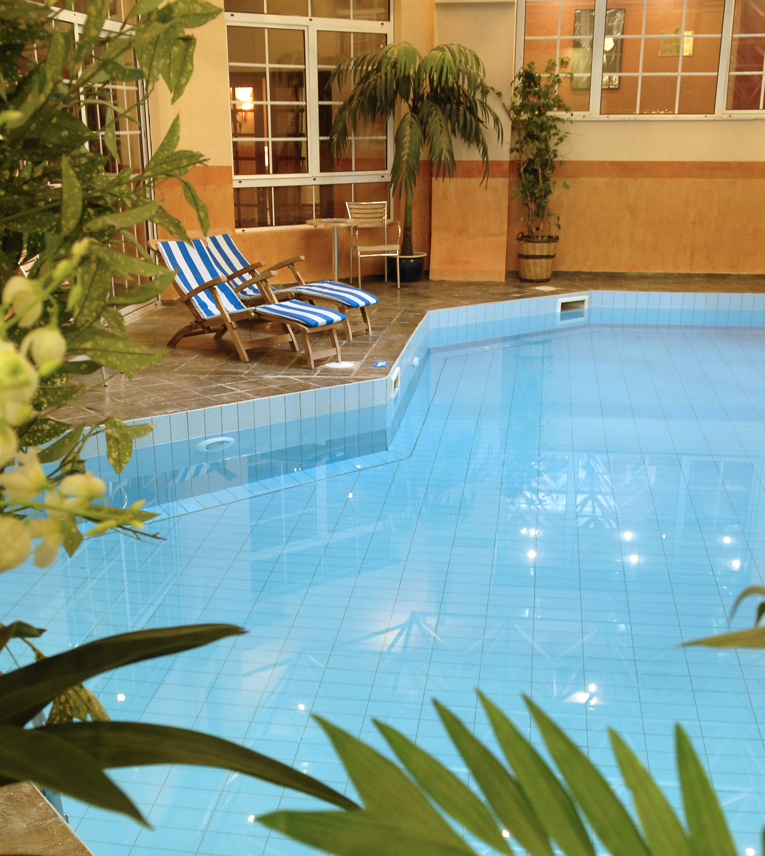 Alexander Beach Hotel & Village Resort