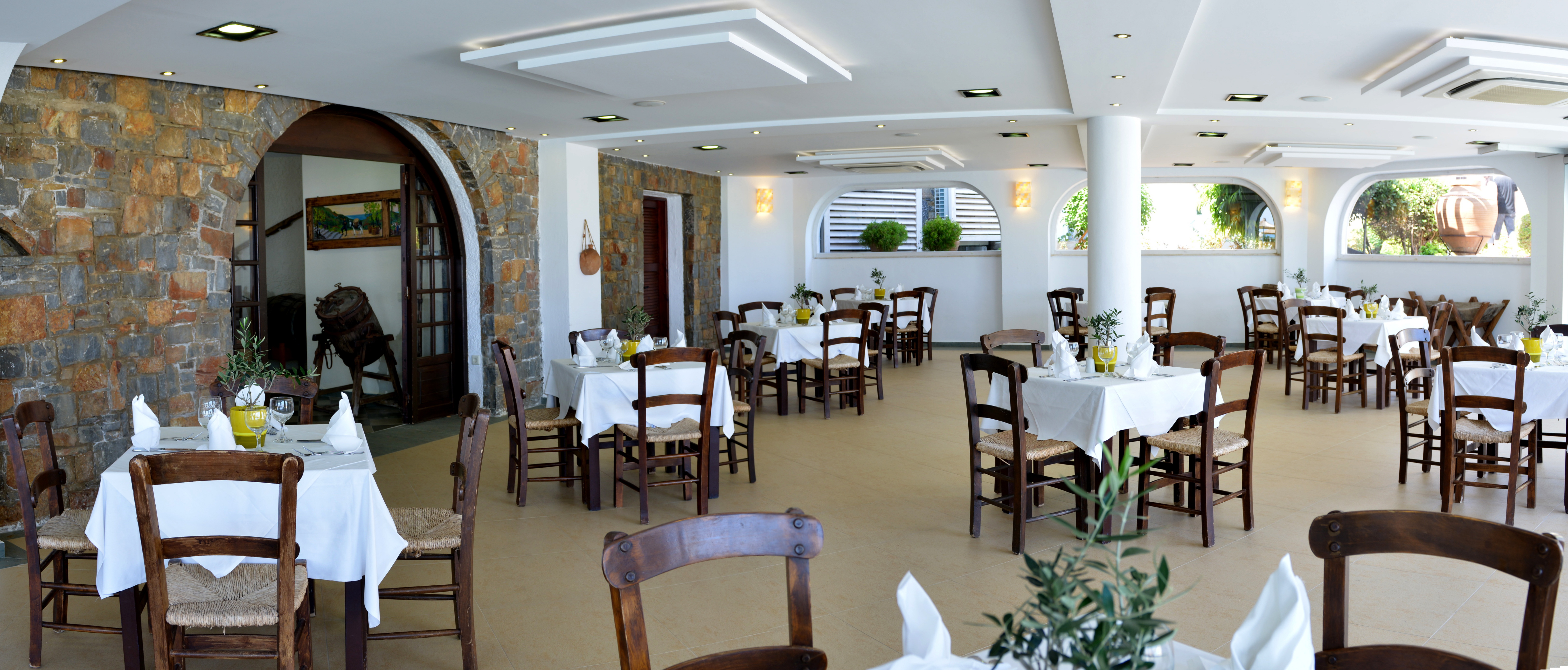 Alexander Beach Hotel & Village Resort