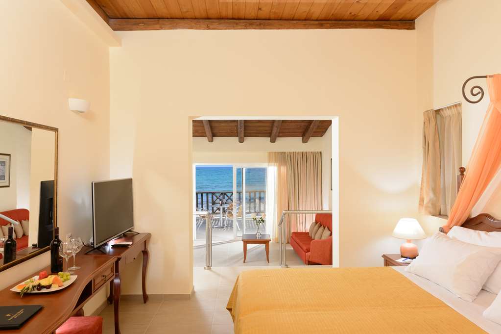 Alexander Beach Hotel & Village Resort