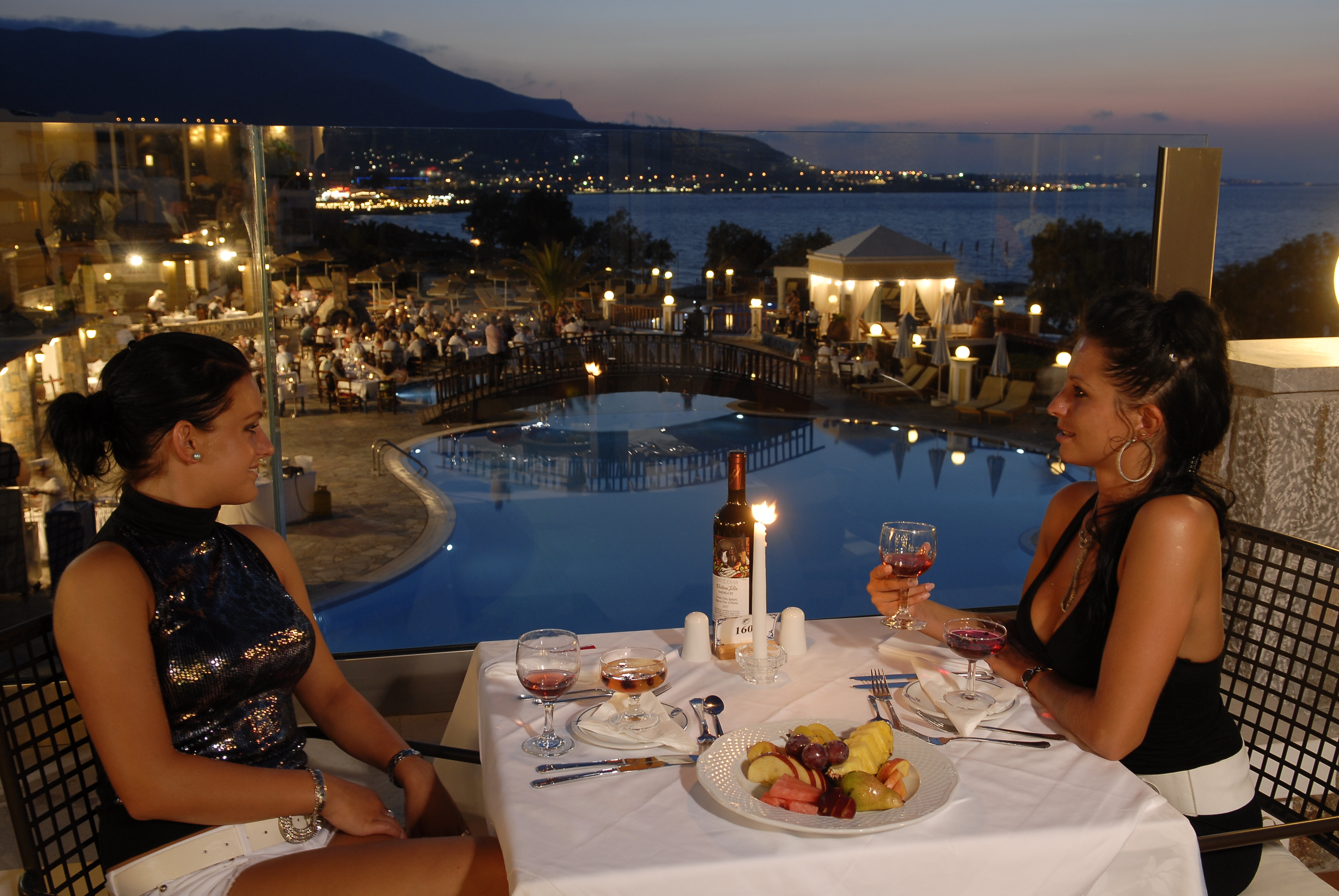 Alexander Beach Hotel & Village Resort