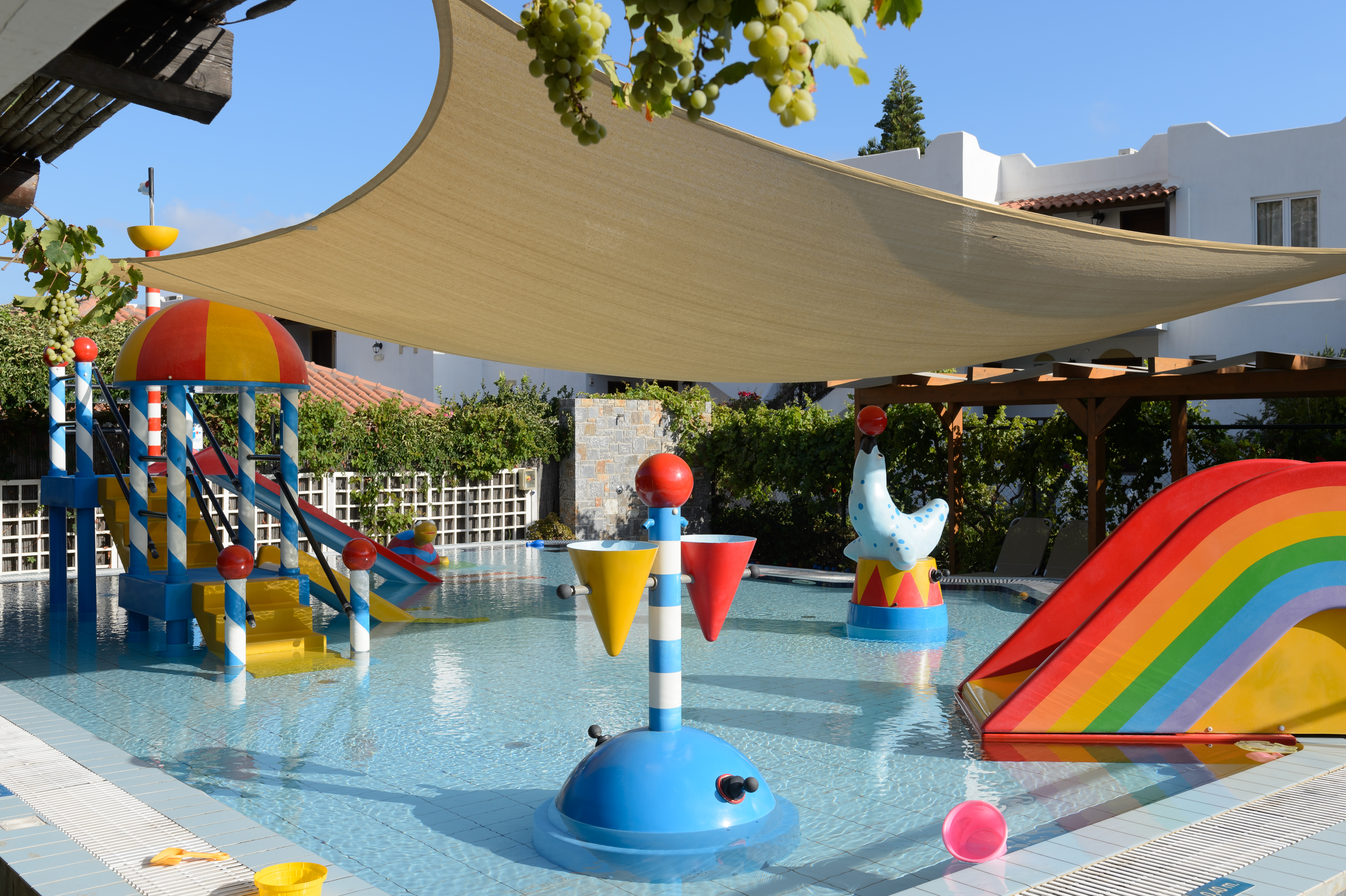 Alexander Beach Hotel & Village Resort