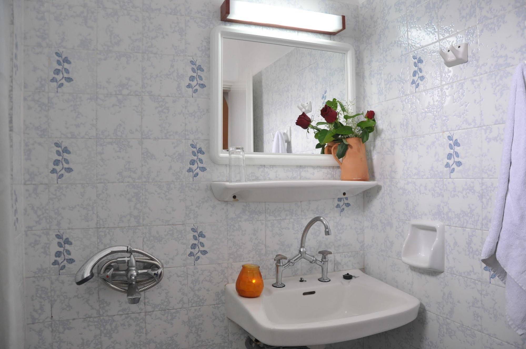 Alexandra Rooms