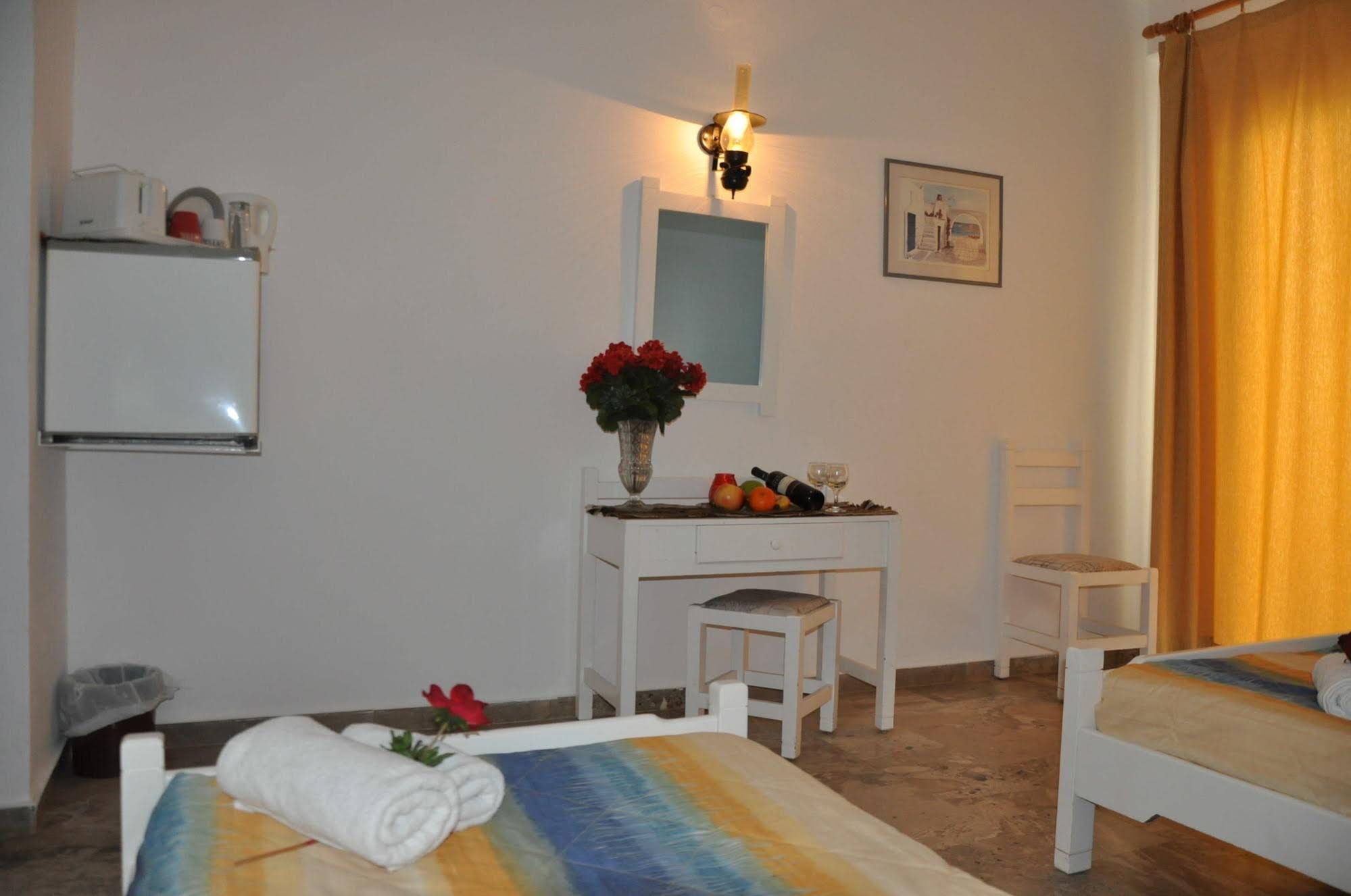 Alexandra Rooms