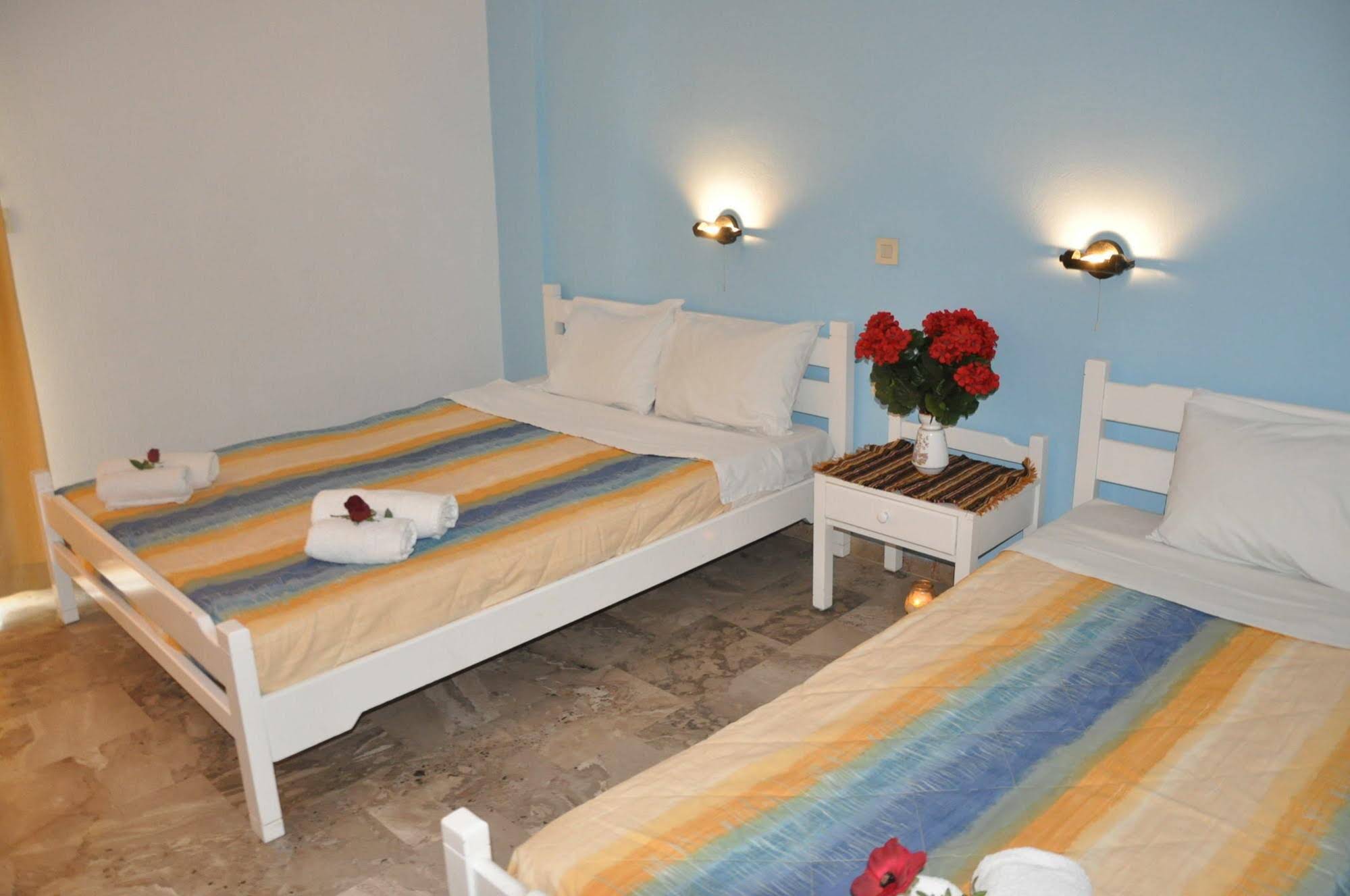 Alexandra Rooms
