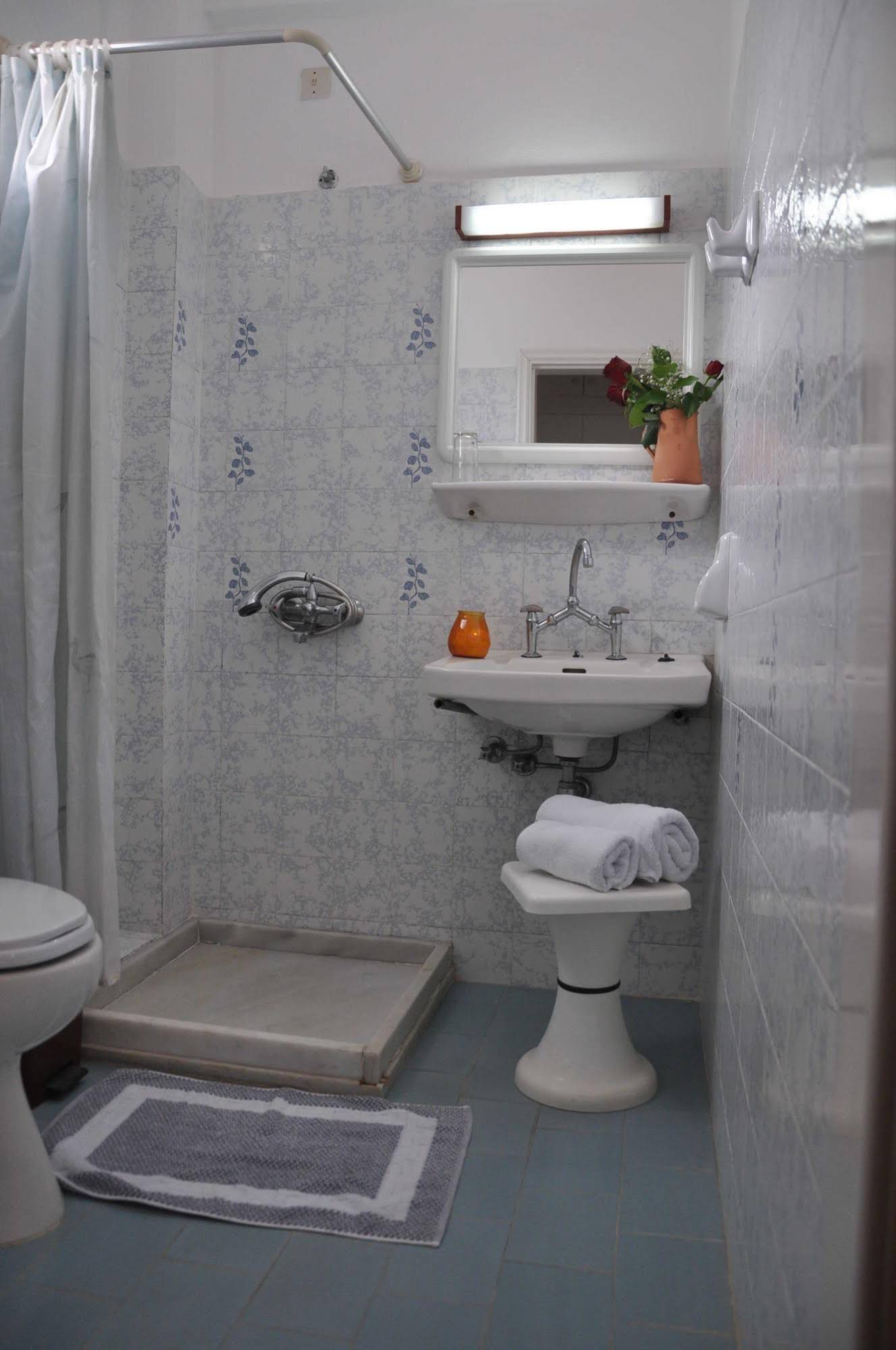 Alexandra Rooms