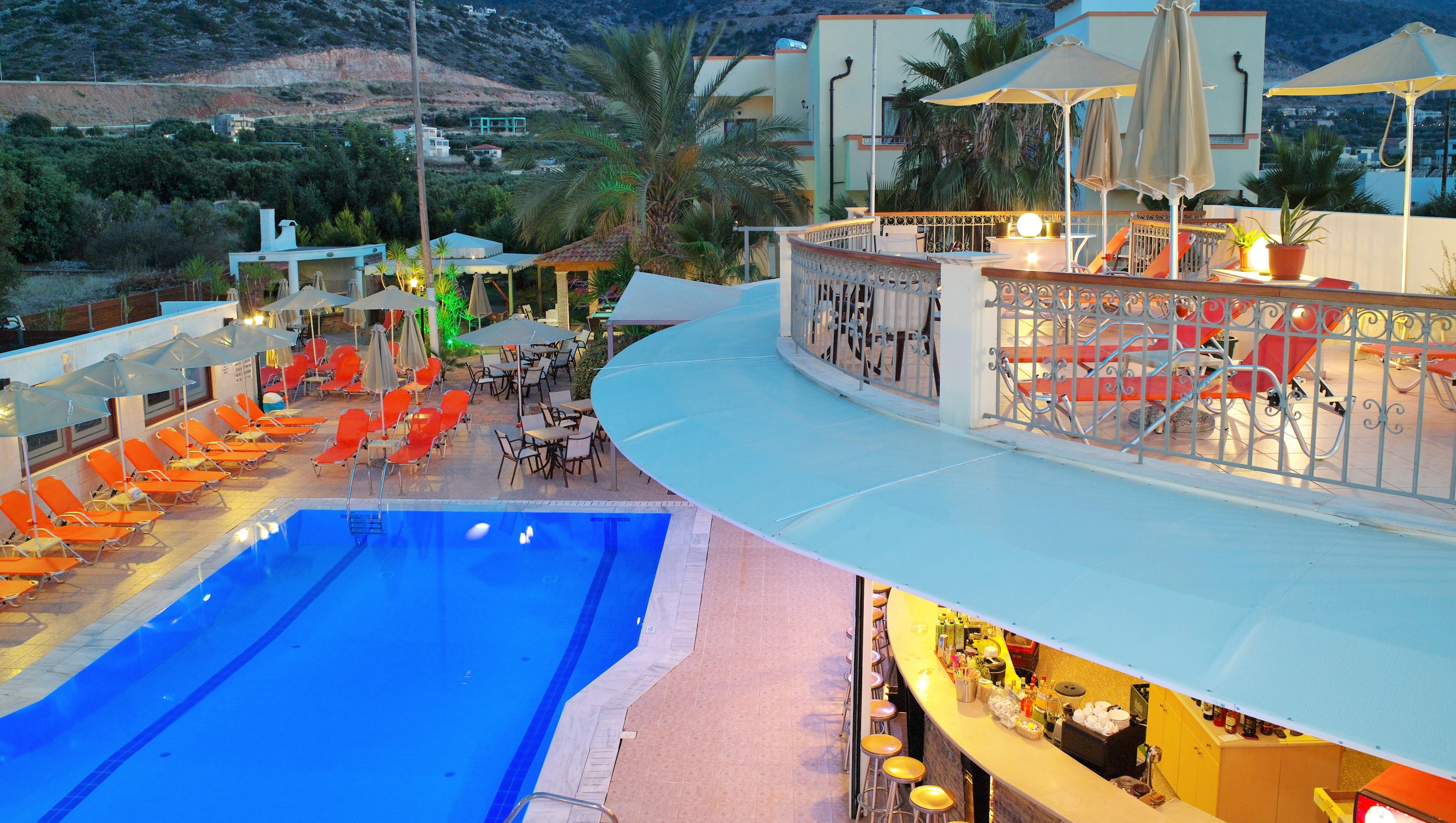 Bella Elena Apartments