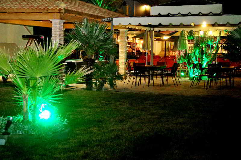 Bella Elena Apartments