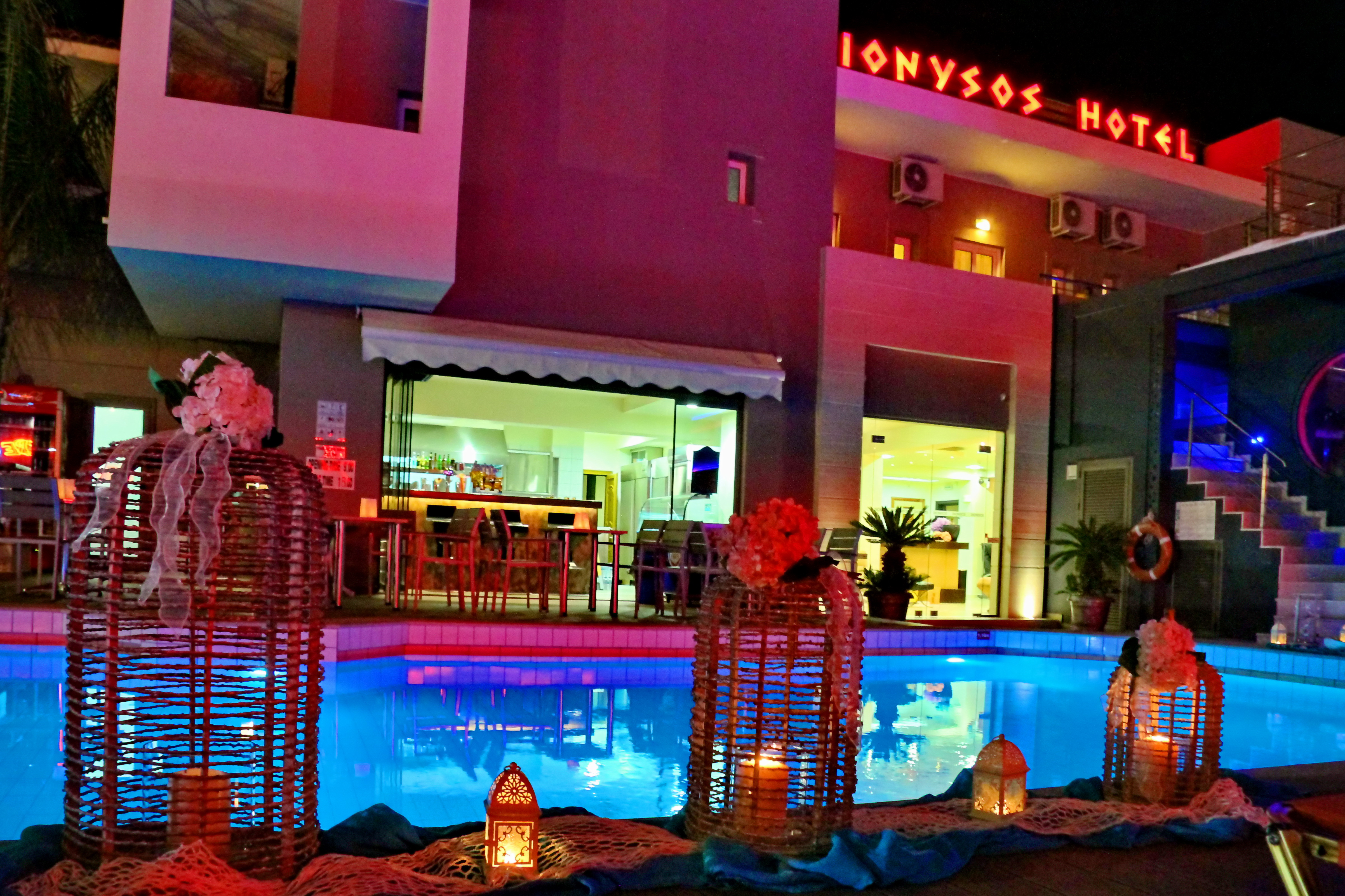 Dionisos Hotel