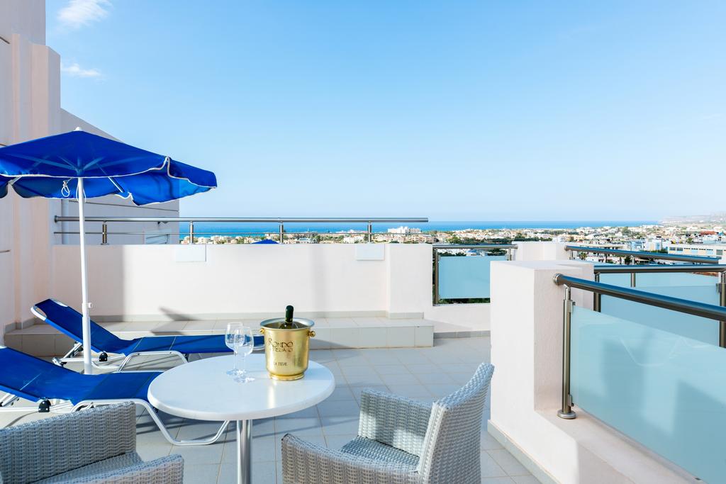 Hotel Matheo Villas & Suites