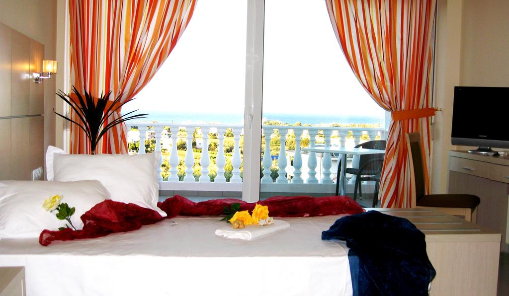 Hotel Matheo Villas & Suites