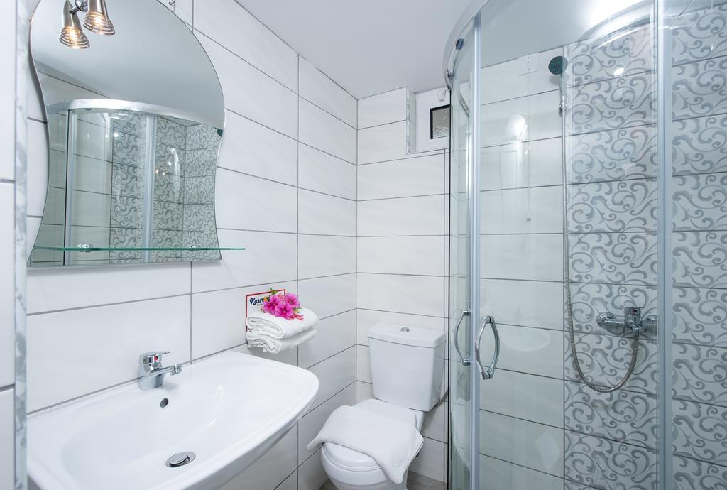 Kastro Beach Apartments