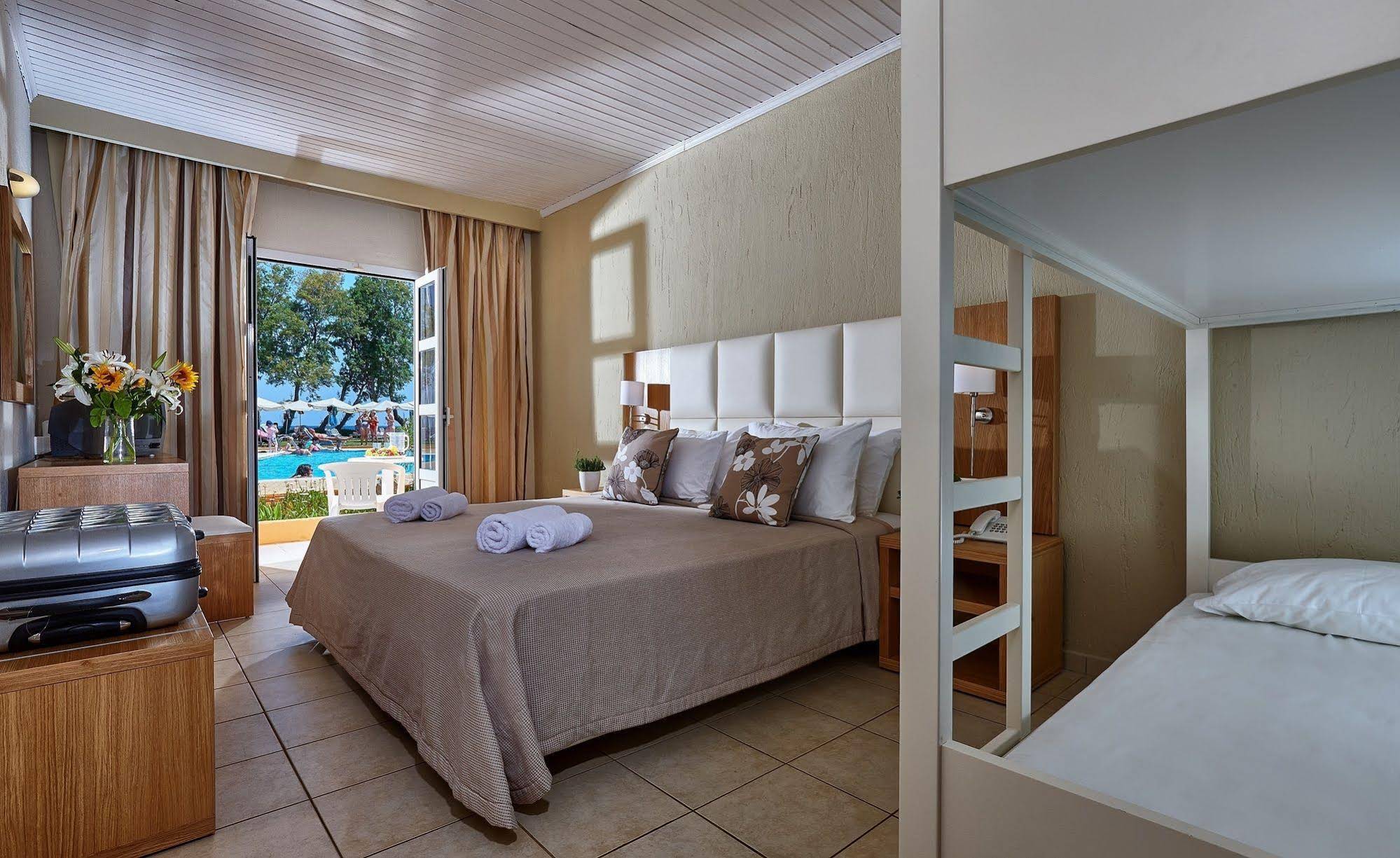 Malia Bay Beach Hotel & Bungalows