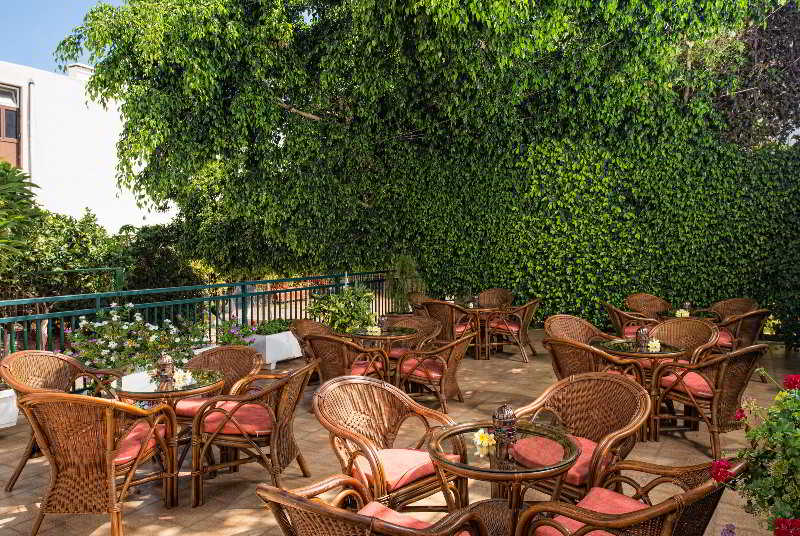 Malia Holidays Hotel