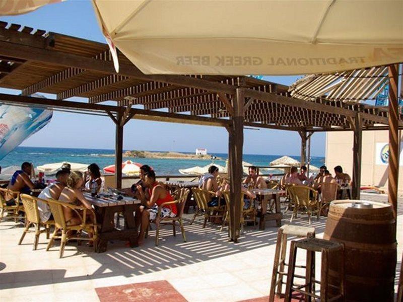 Enorme Ammos Beach